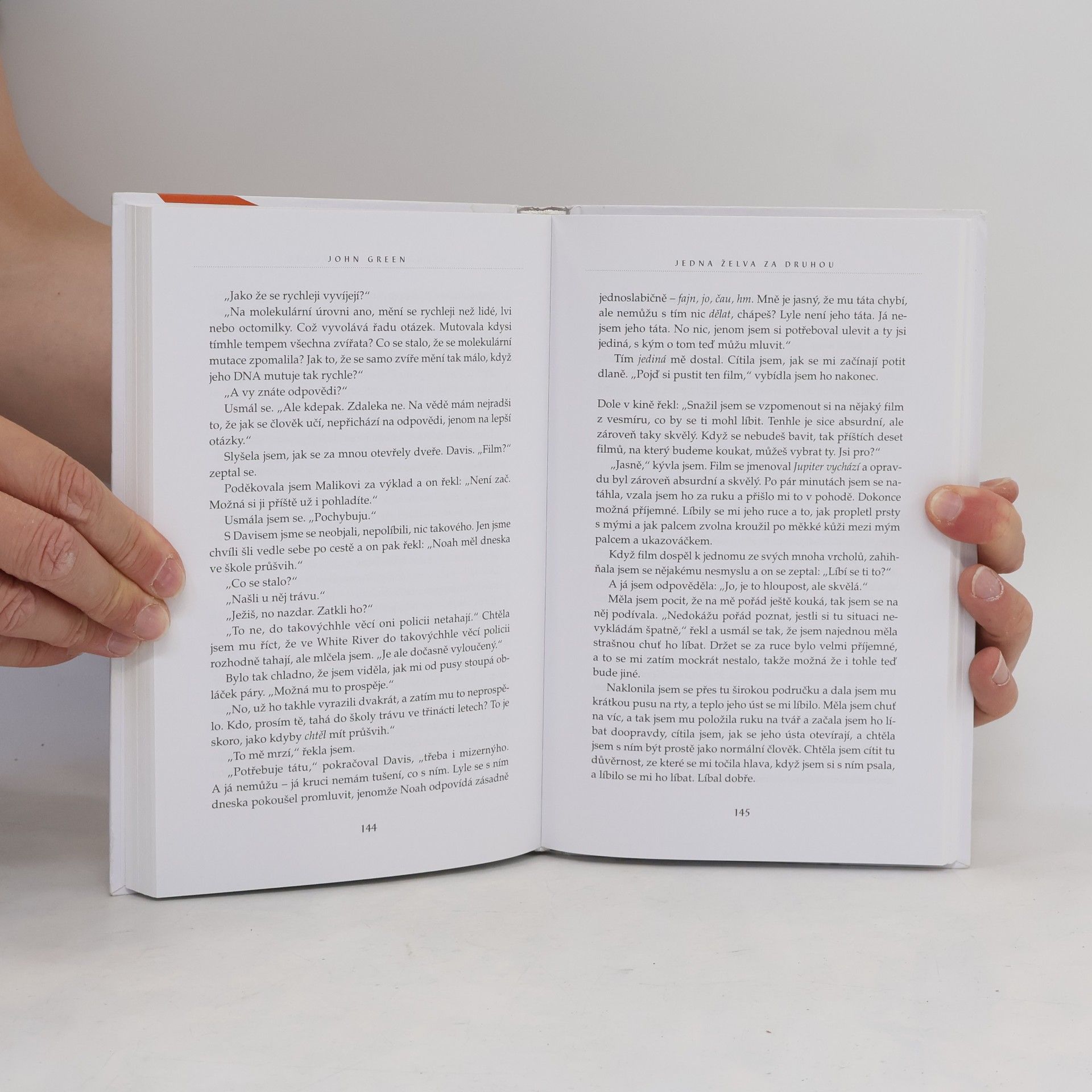 John Green Jedna želva za druhou