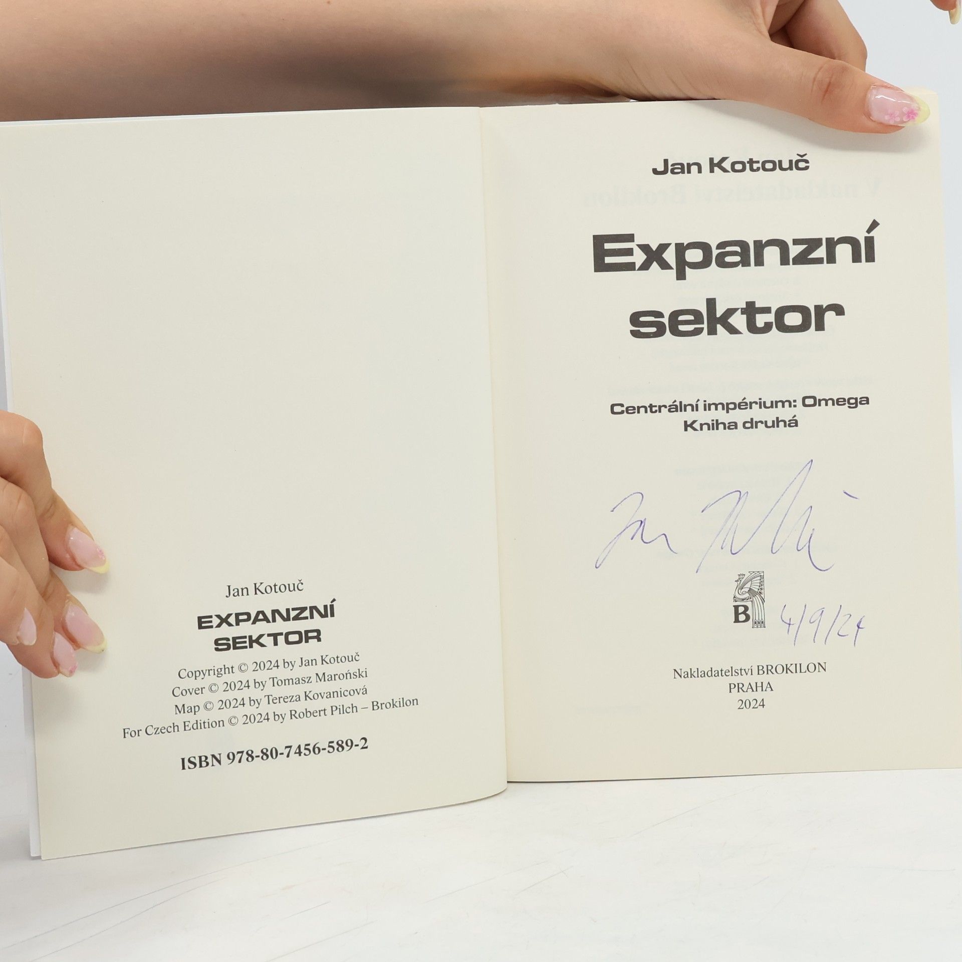 Jan Kotouč Centrální impérium: Omega 2 - Expanzní sektor