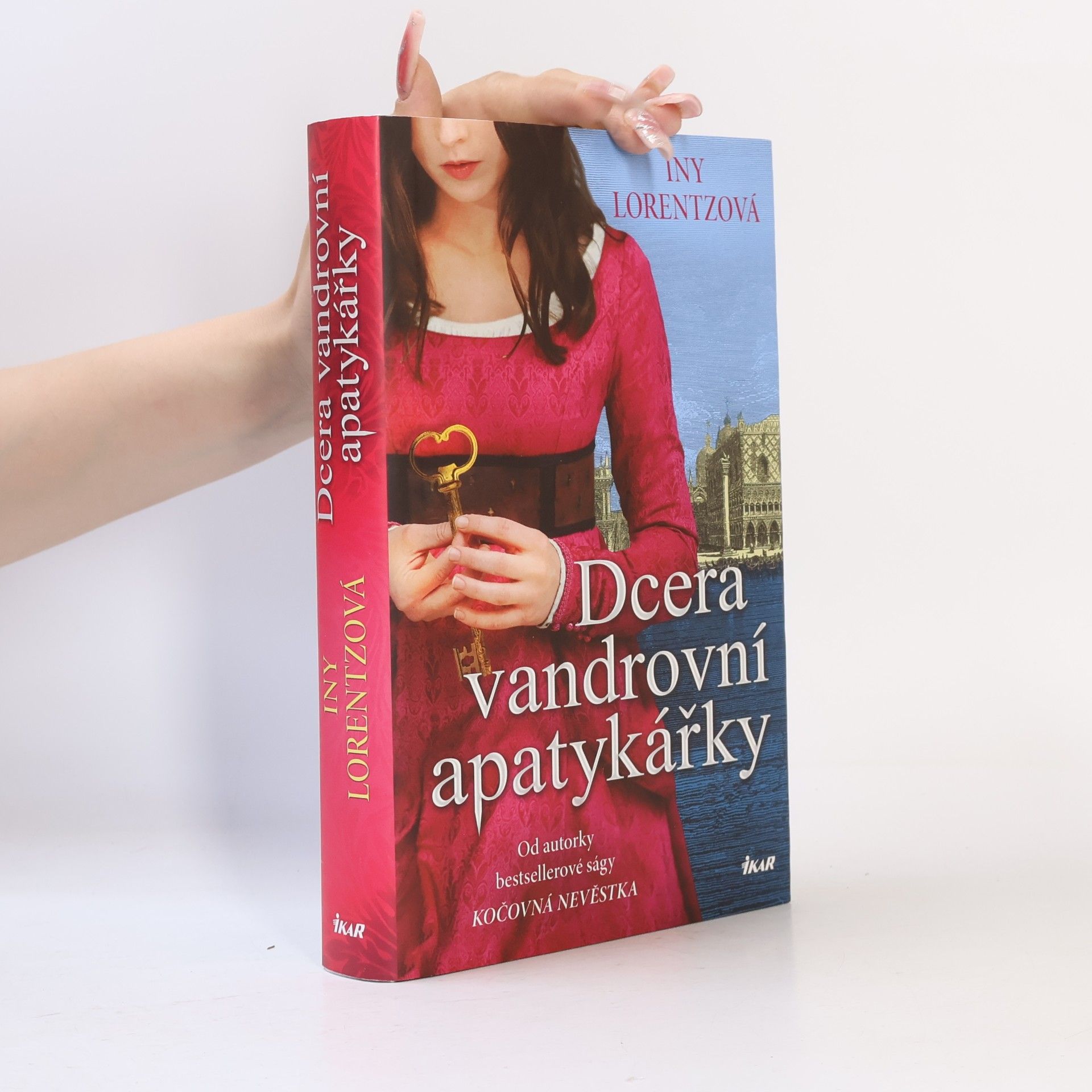 Iny Lorentz Dcera vandrovní apatykářky