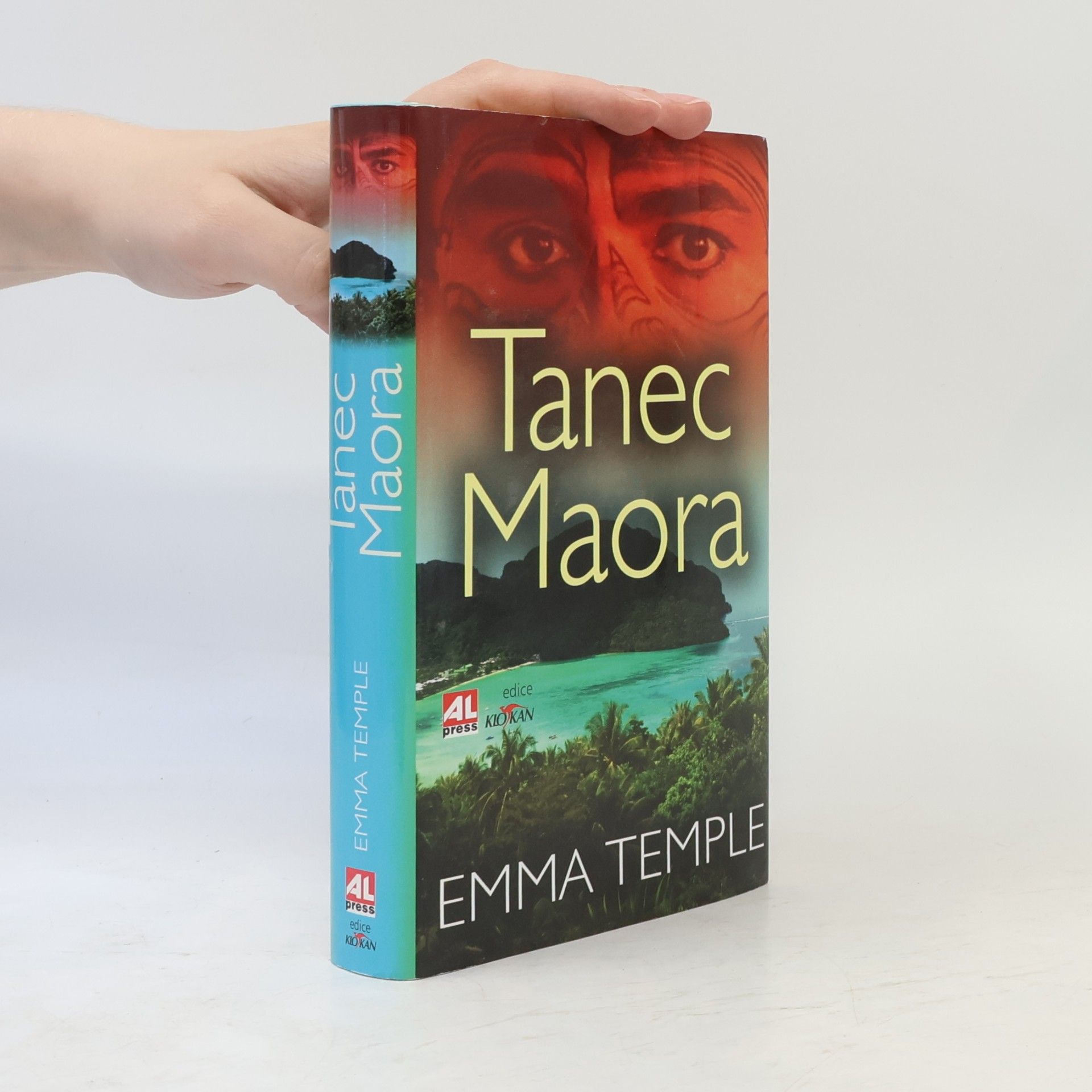 Emma Temple Tanec Maora