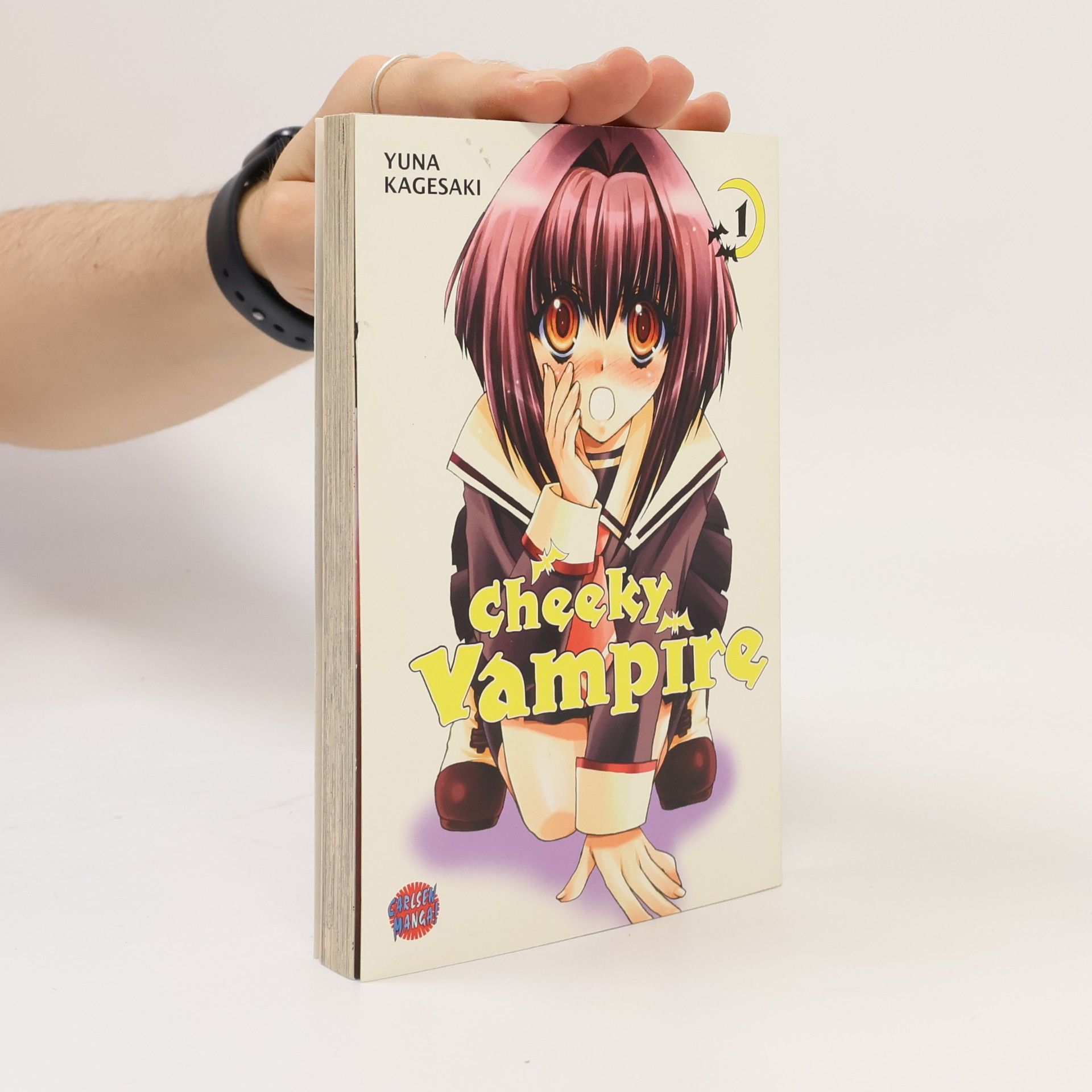 Yuna Kagesaki Cheeky vampire 1