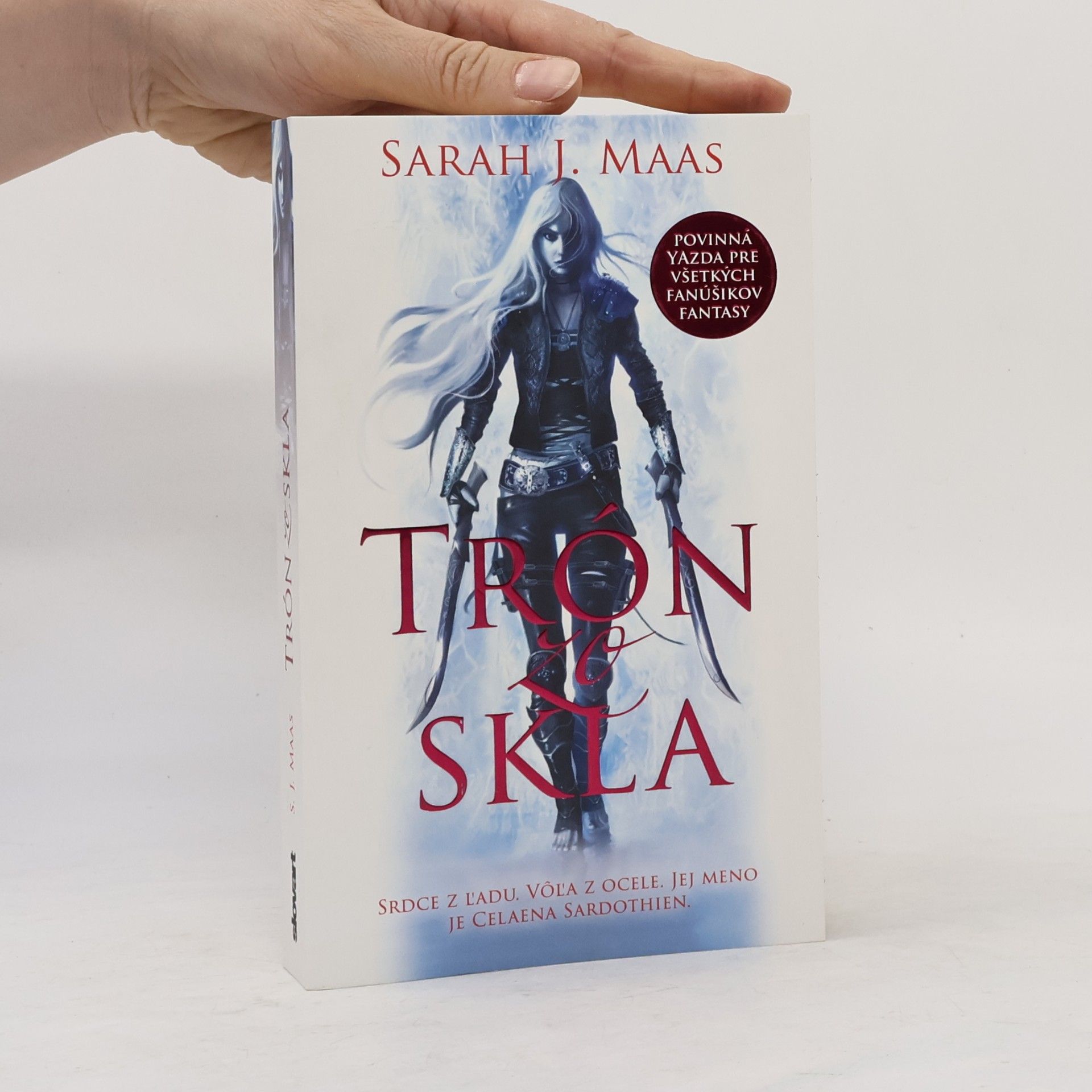 Sarah J. Maas Trón zo skla