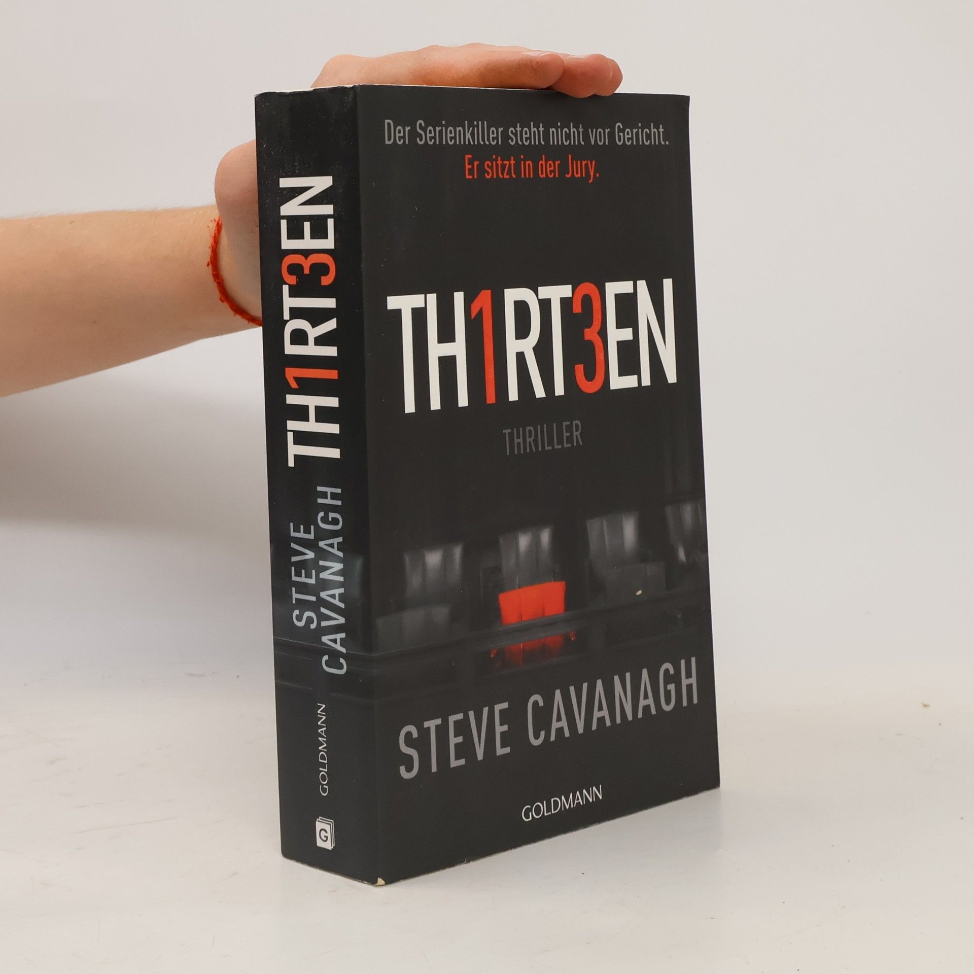 Steve Cavanagh Thirteen