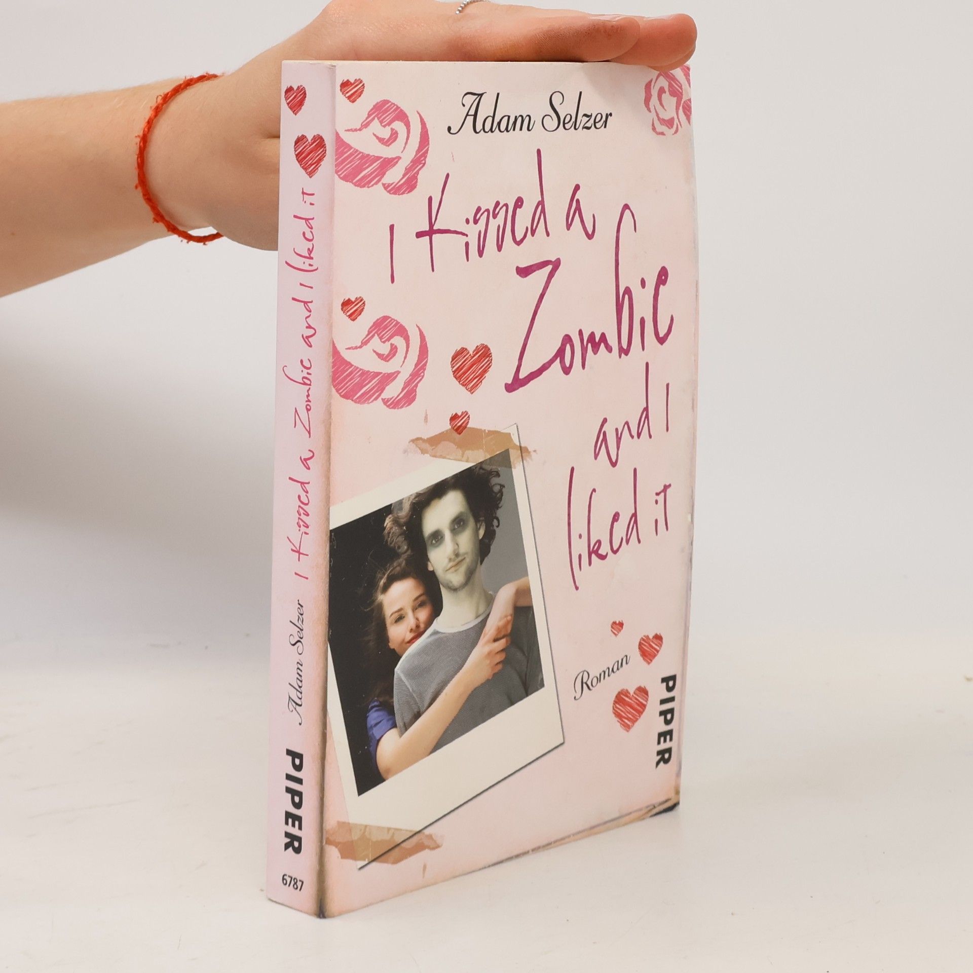 Adam Selzer I Kissed a Zombie and I Liked it