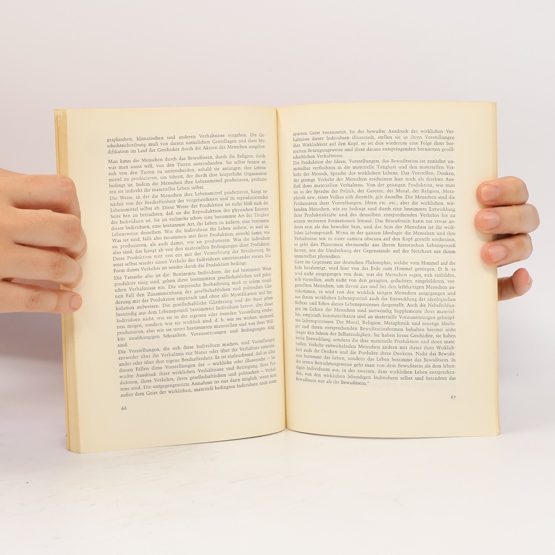 Hans-Joachim Lieber Individuum und Gesellschaft in der Sowjetideologie