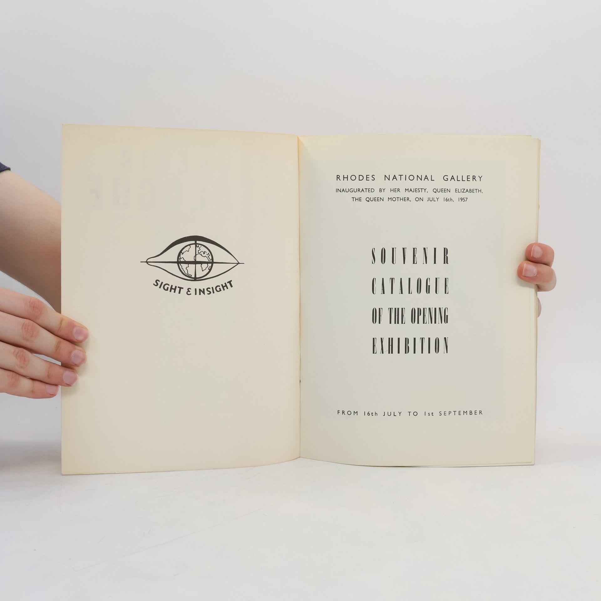 Collectif d'auteurs Souvenir Catalogue of the Opening Exhibition