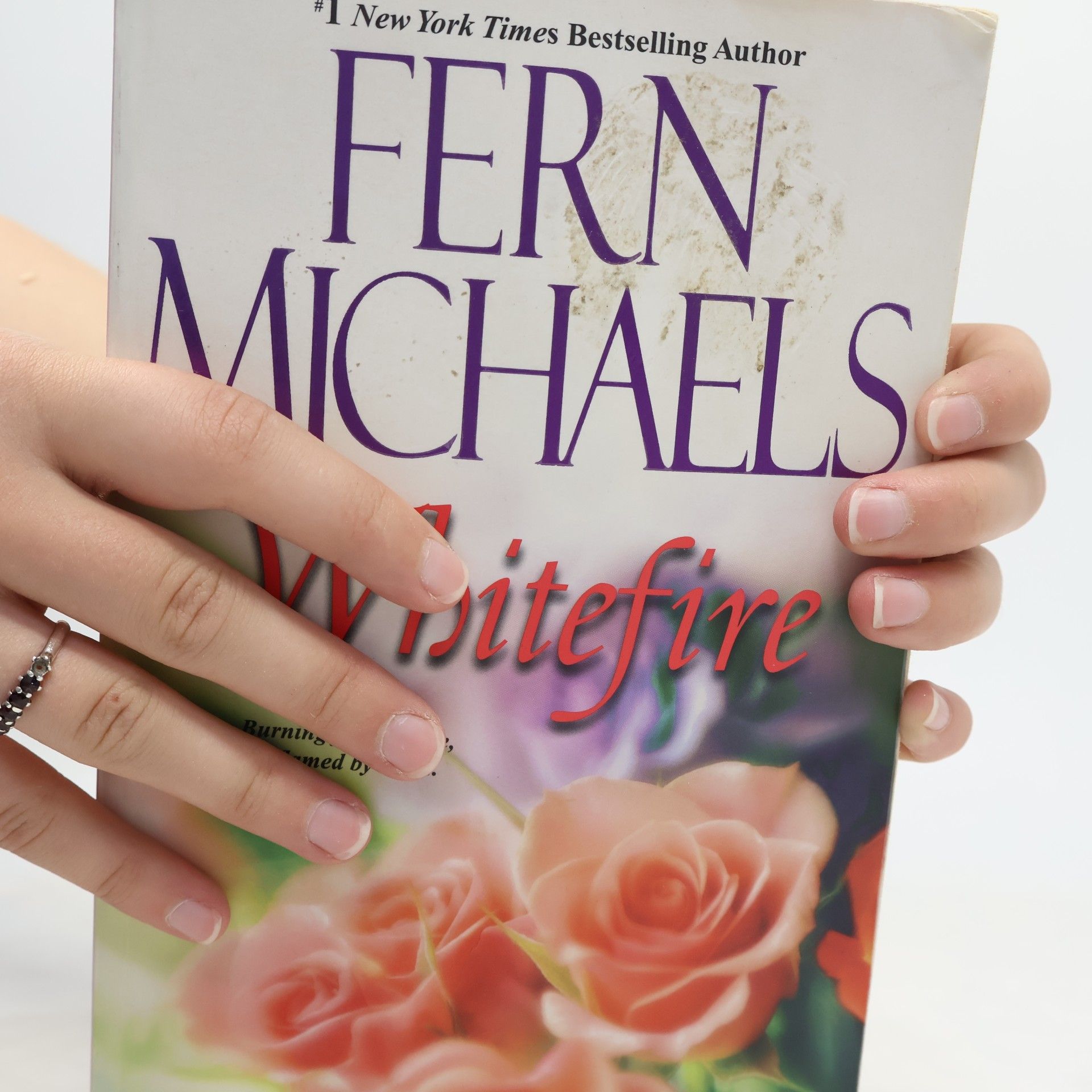 Fern Michaels White Fire