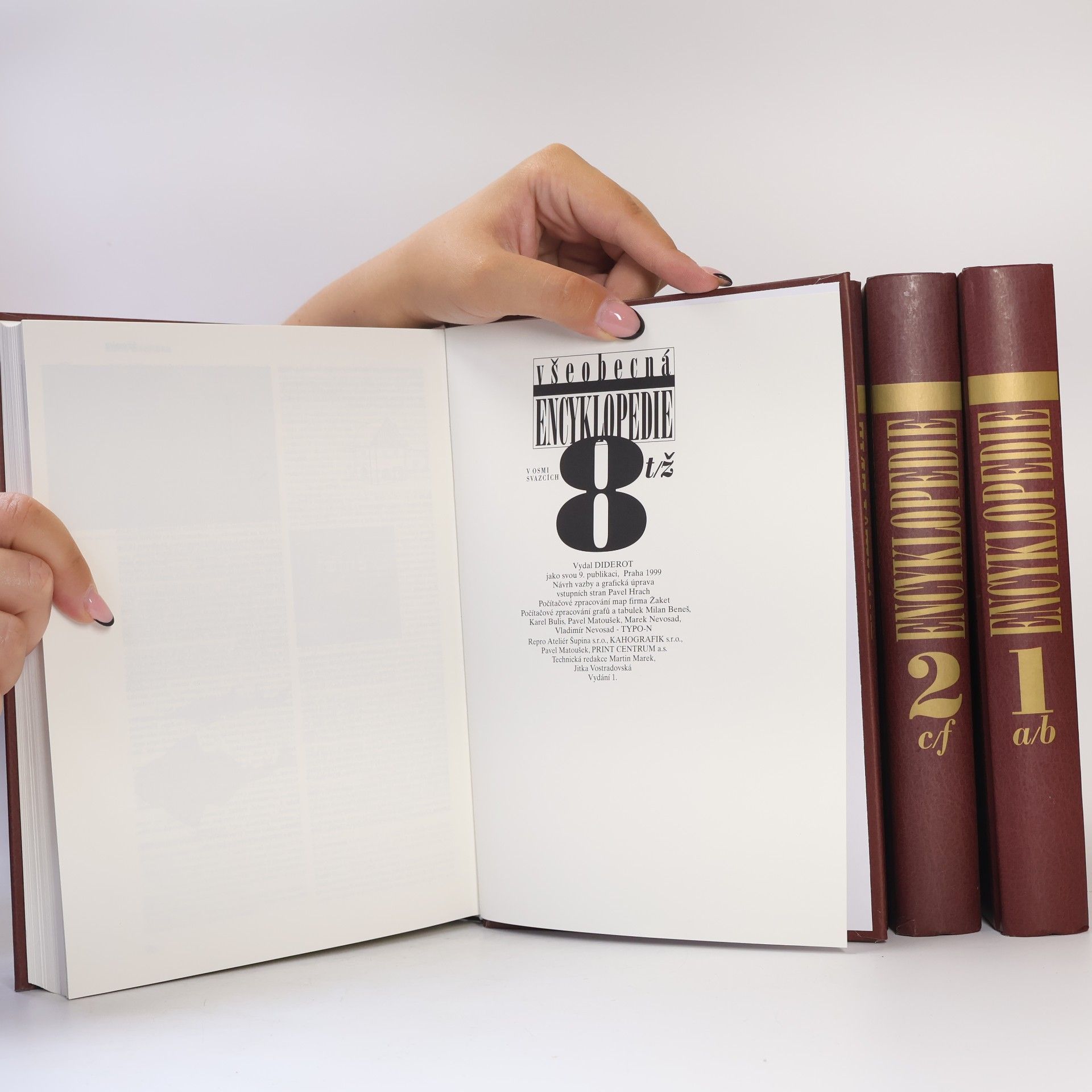 Autorenkollektiv Všeobecná encyklopedie 1-8