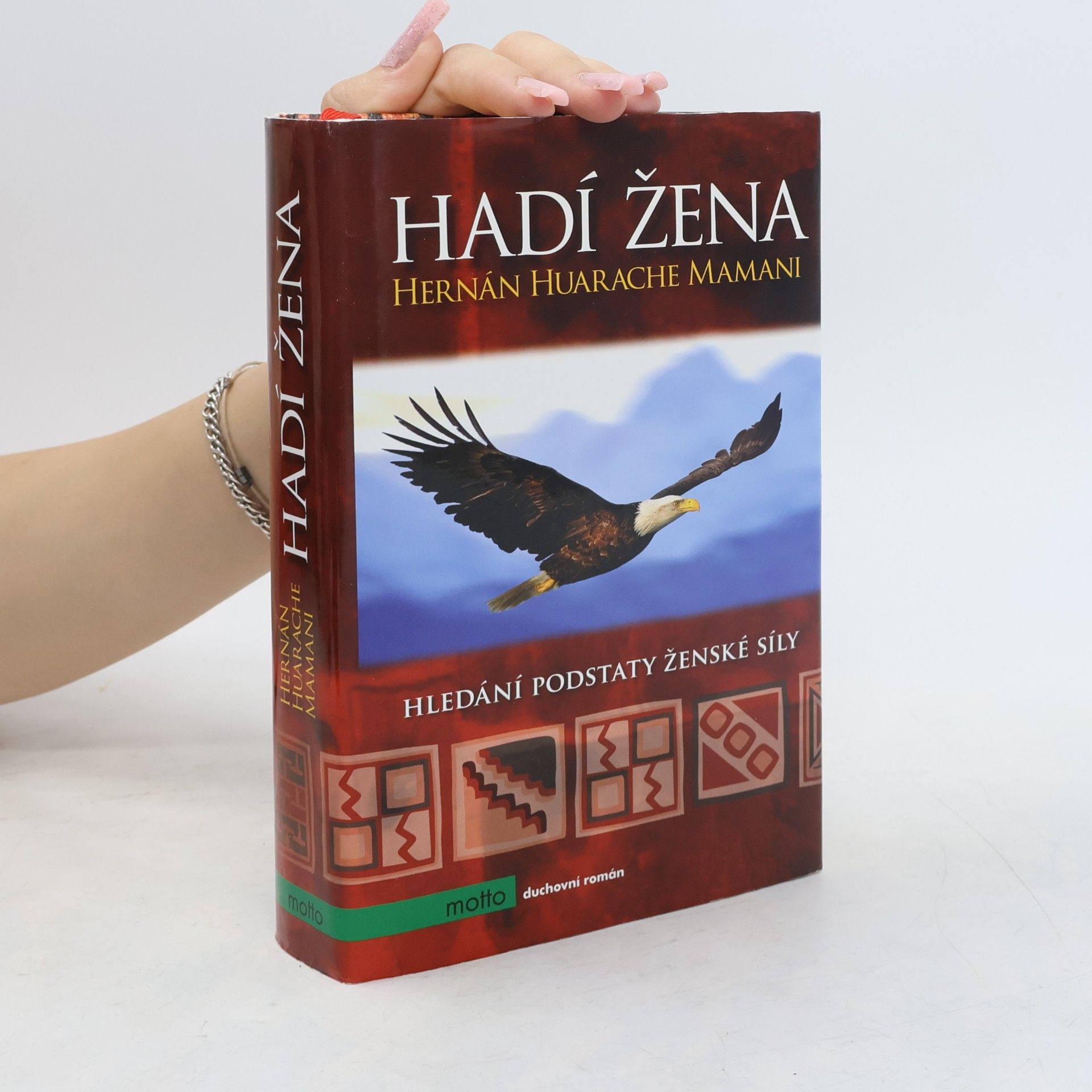 Hernán Huarache Mamani Hadí žena: Hledání podstaty ženské síly