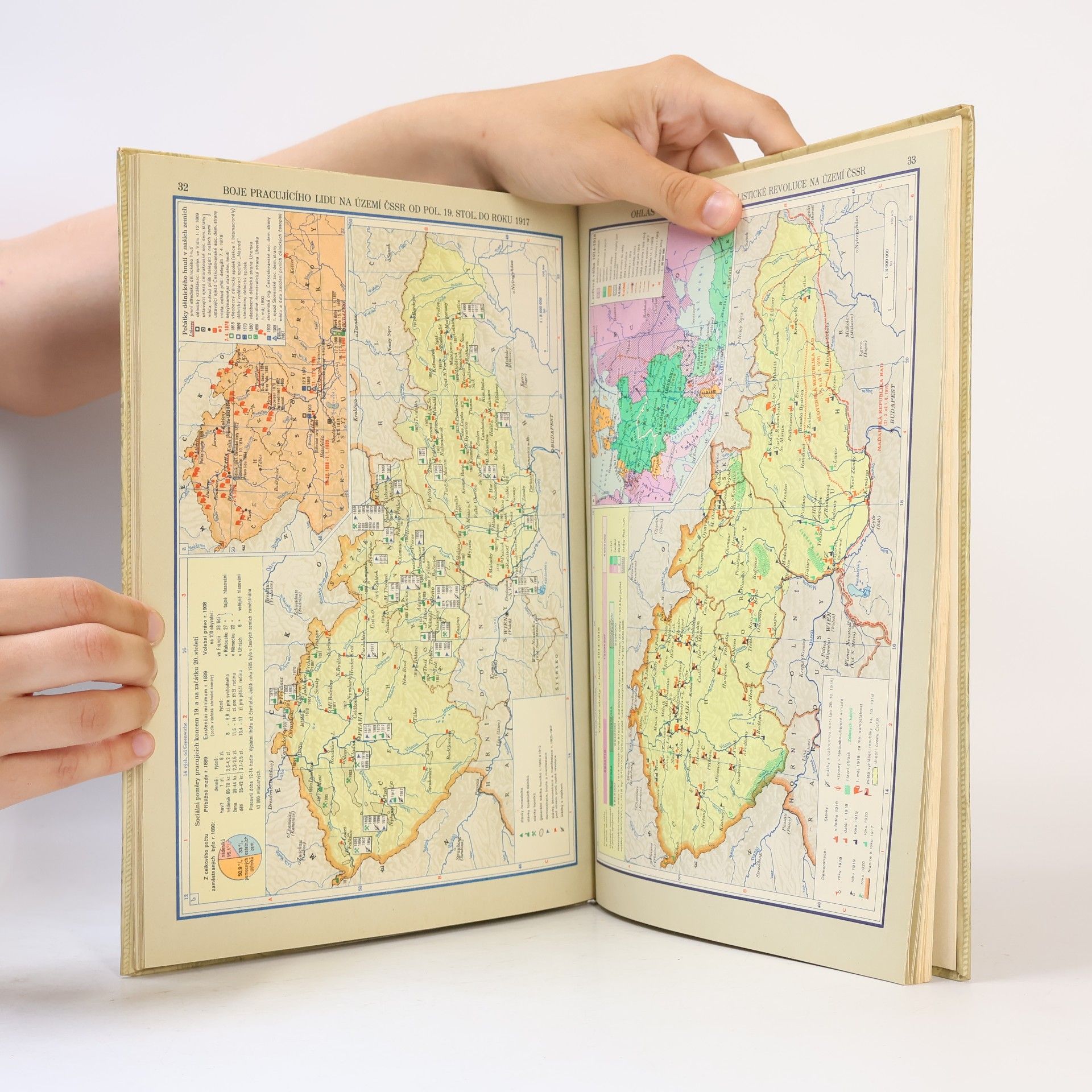 Various authors Školní atlas československých dějin