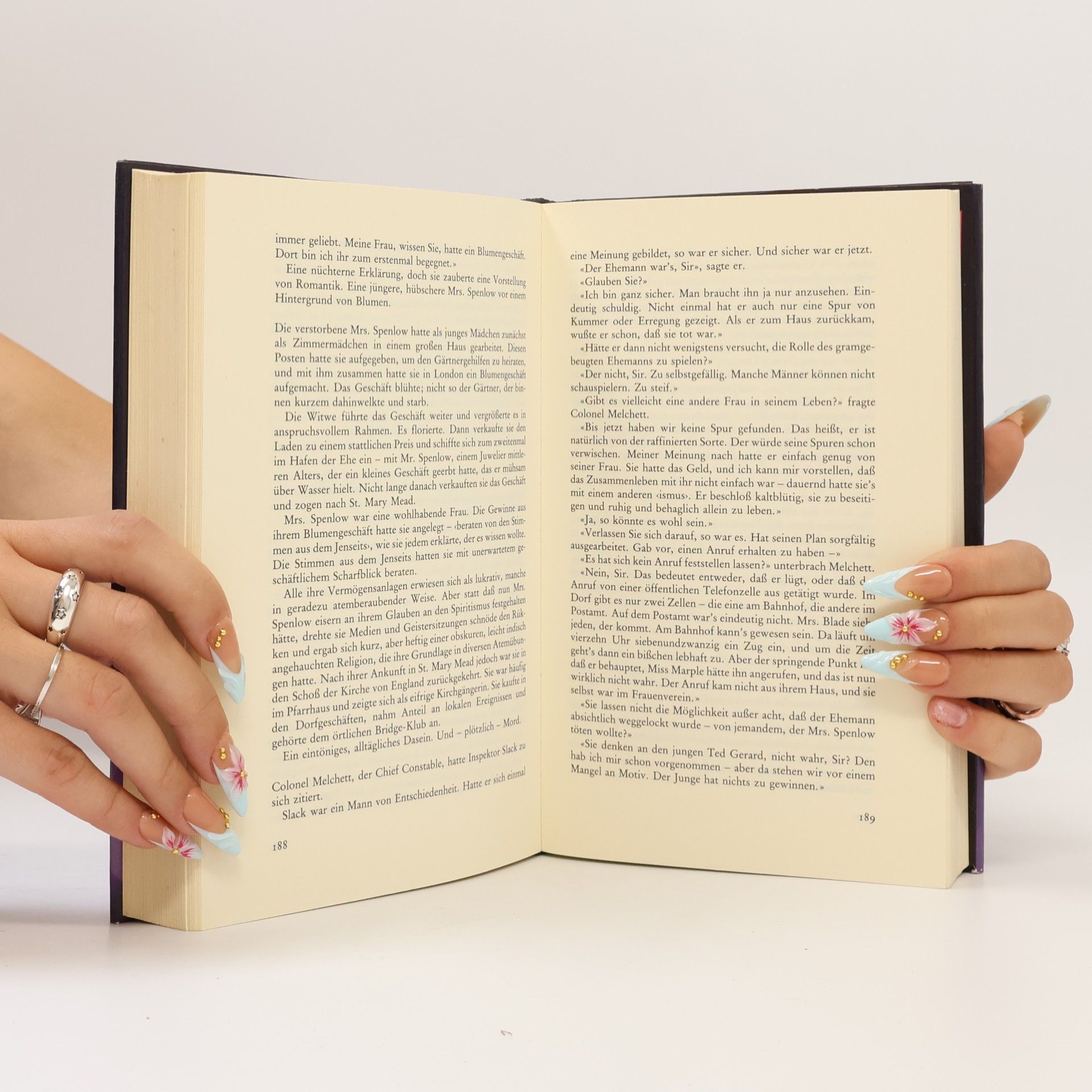 Agatha Christie Es riecht nach Mord, Miss Marple