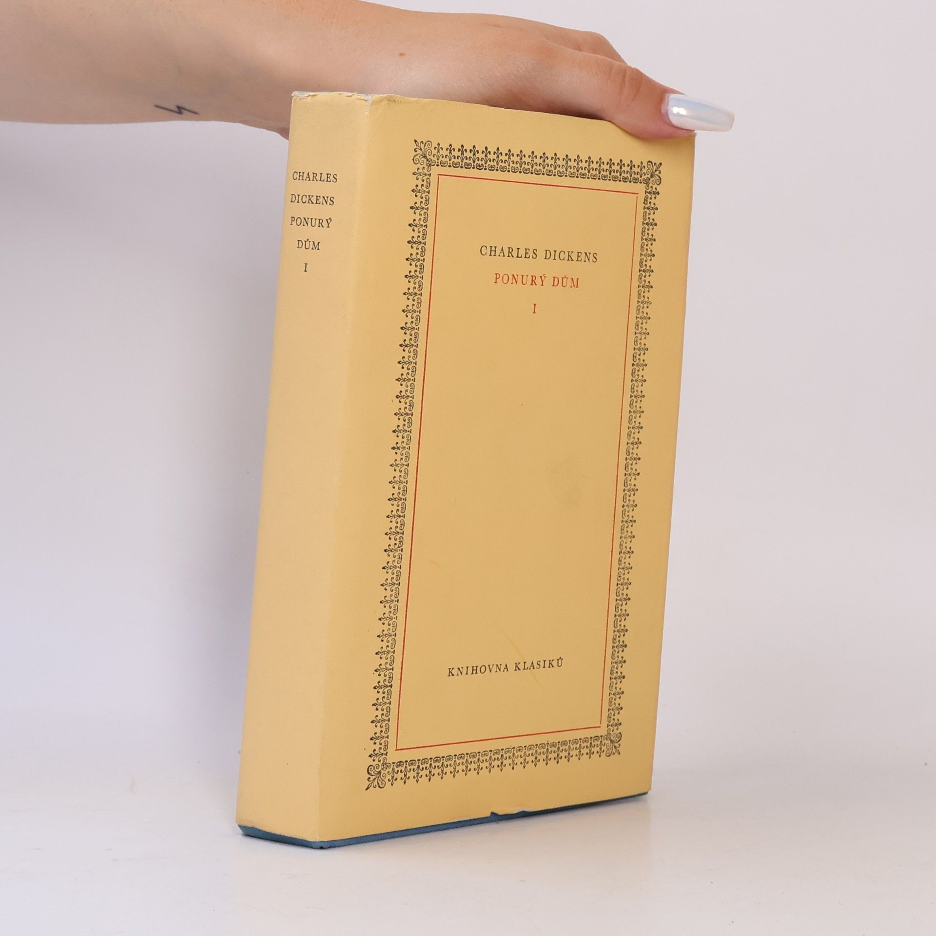Charles Dickens Ponurý dům I.