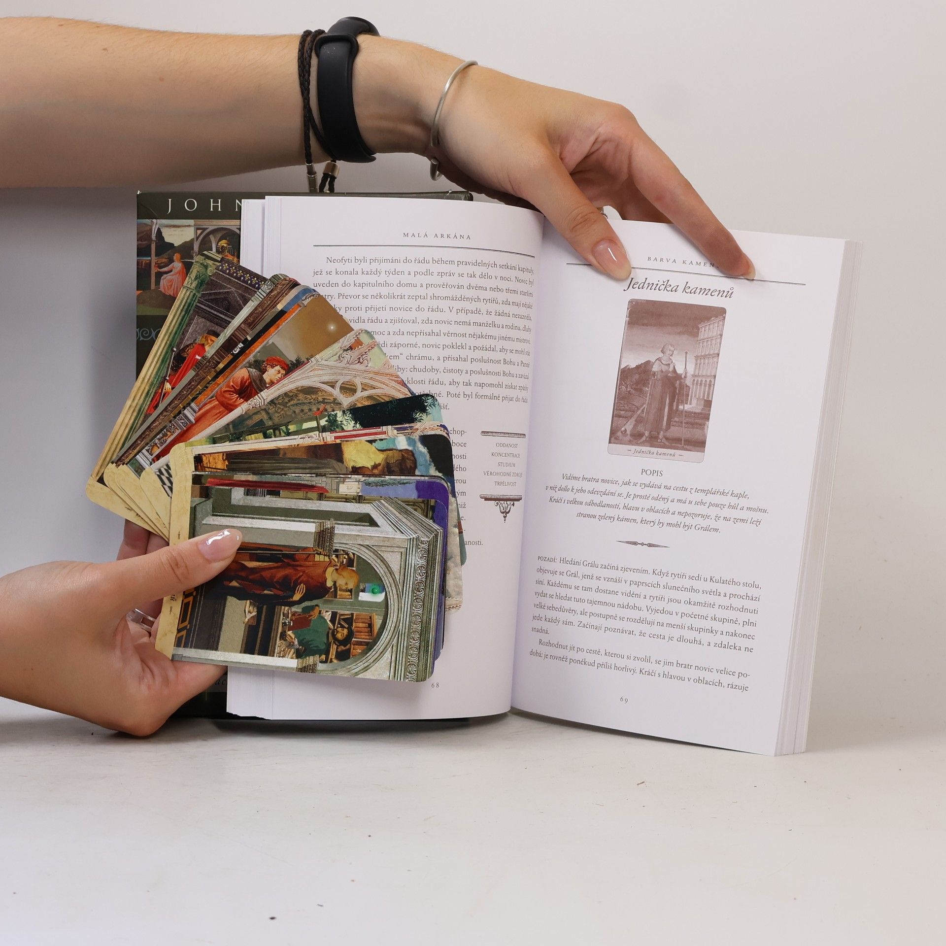 John Matthews Tarot grálu
