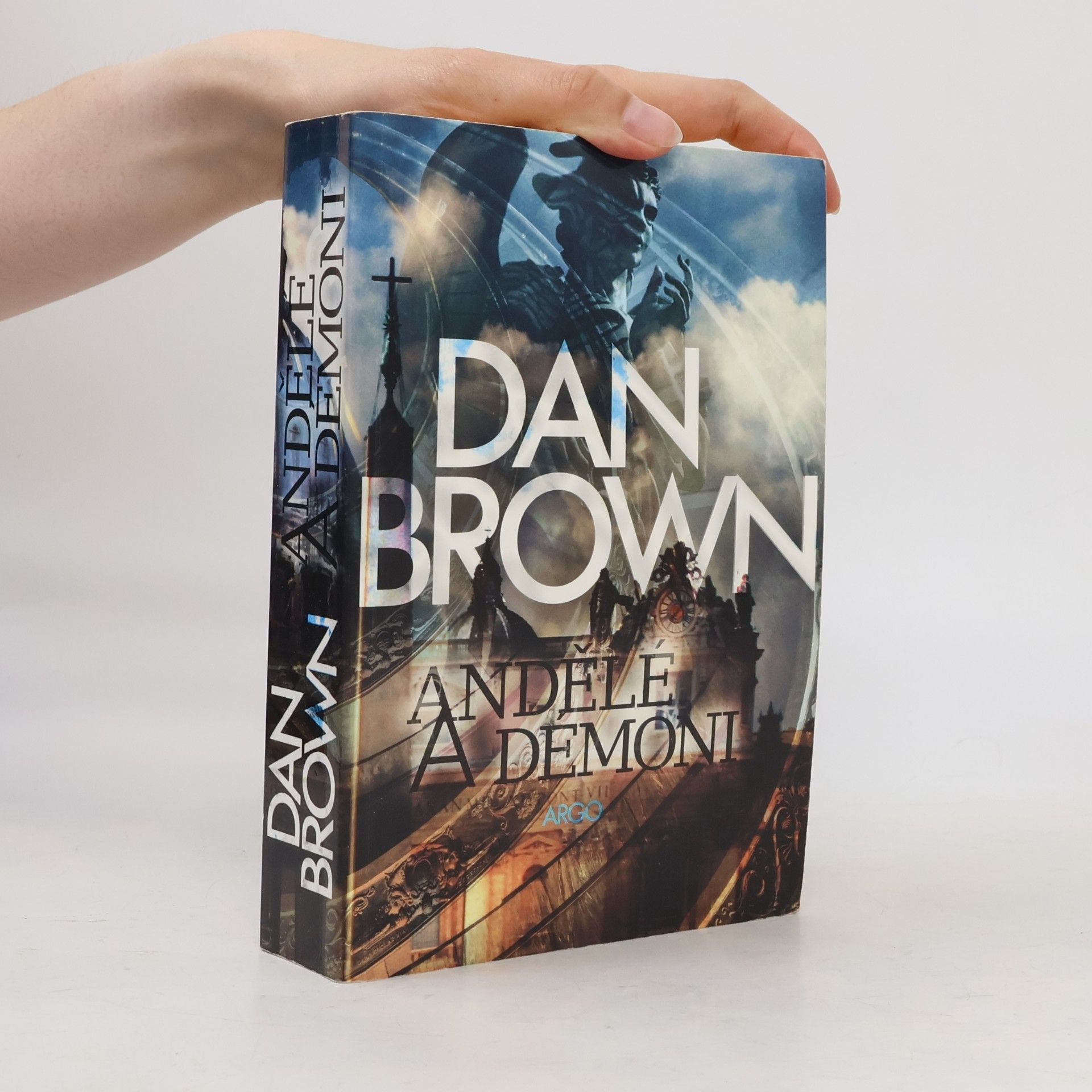 Dan Brown Andělé a démoni
