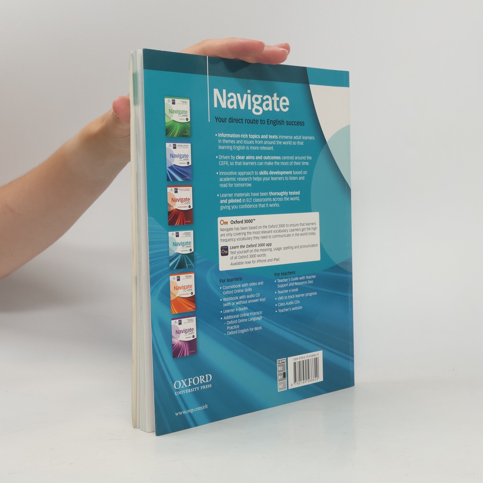 Collectif d'auteurs Navigate B1+ : intermediate. Coursebook with video and Oxford Online Skills