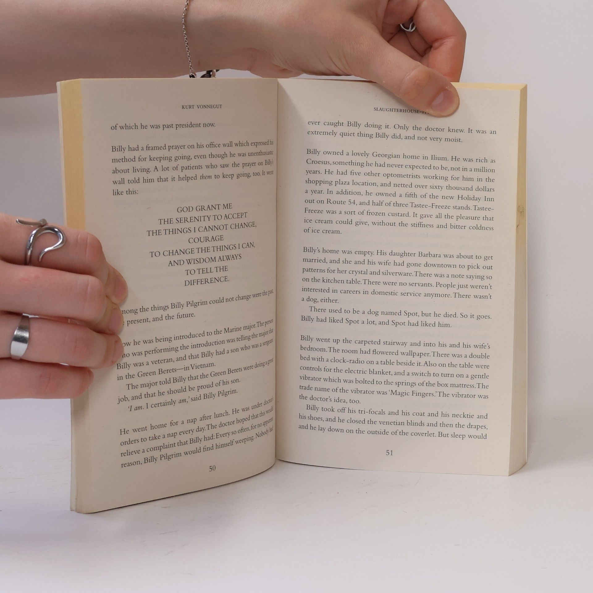 Kurt Vonnegut Slaughterhouse-Five, or, The children's crusade : a duty-dance with death