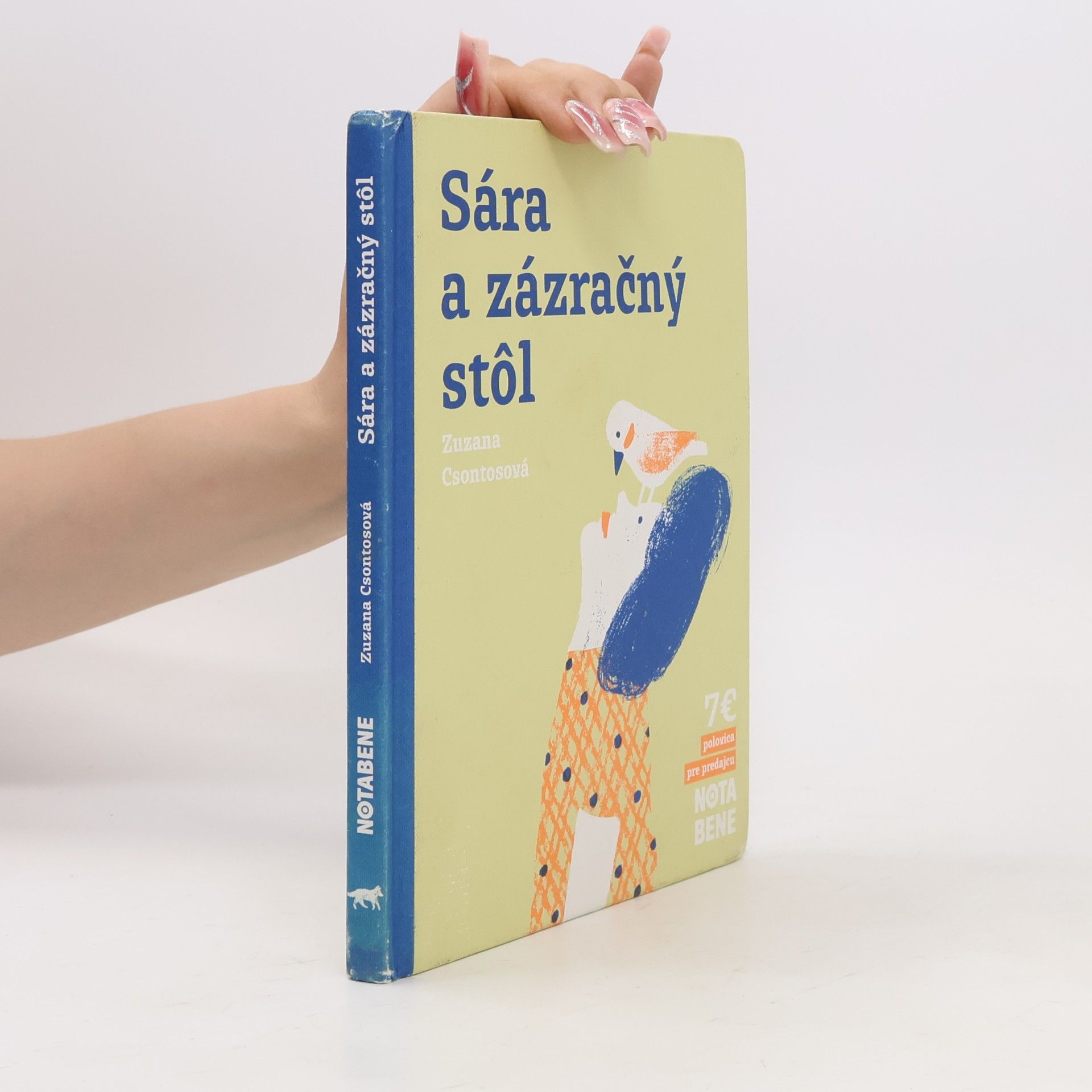 Zuzana Csontosová Sára a zázračný stôl