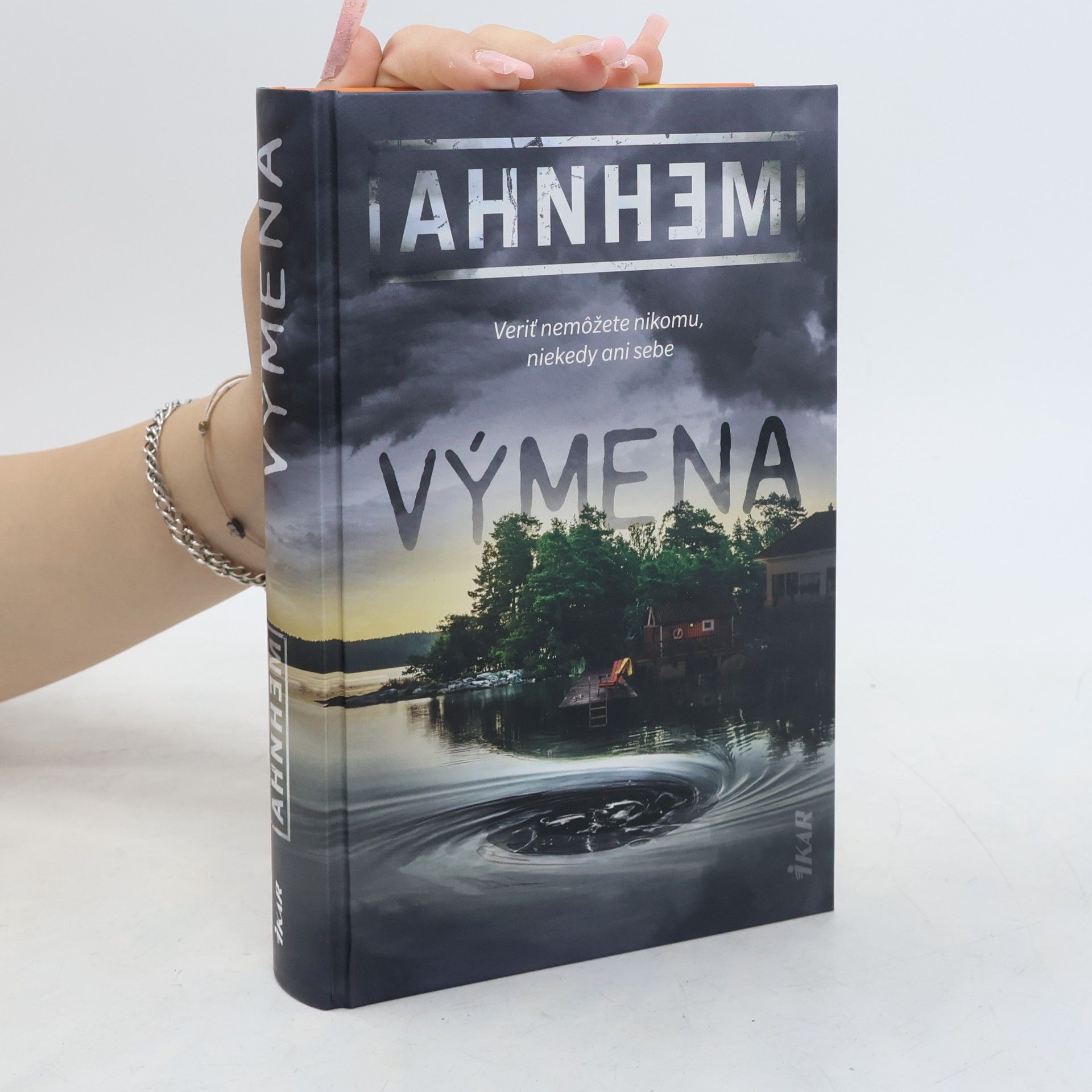 Stefan Ahnhem Výmena