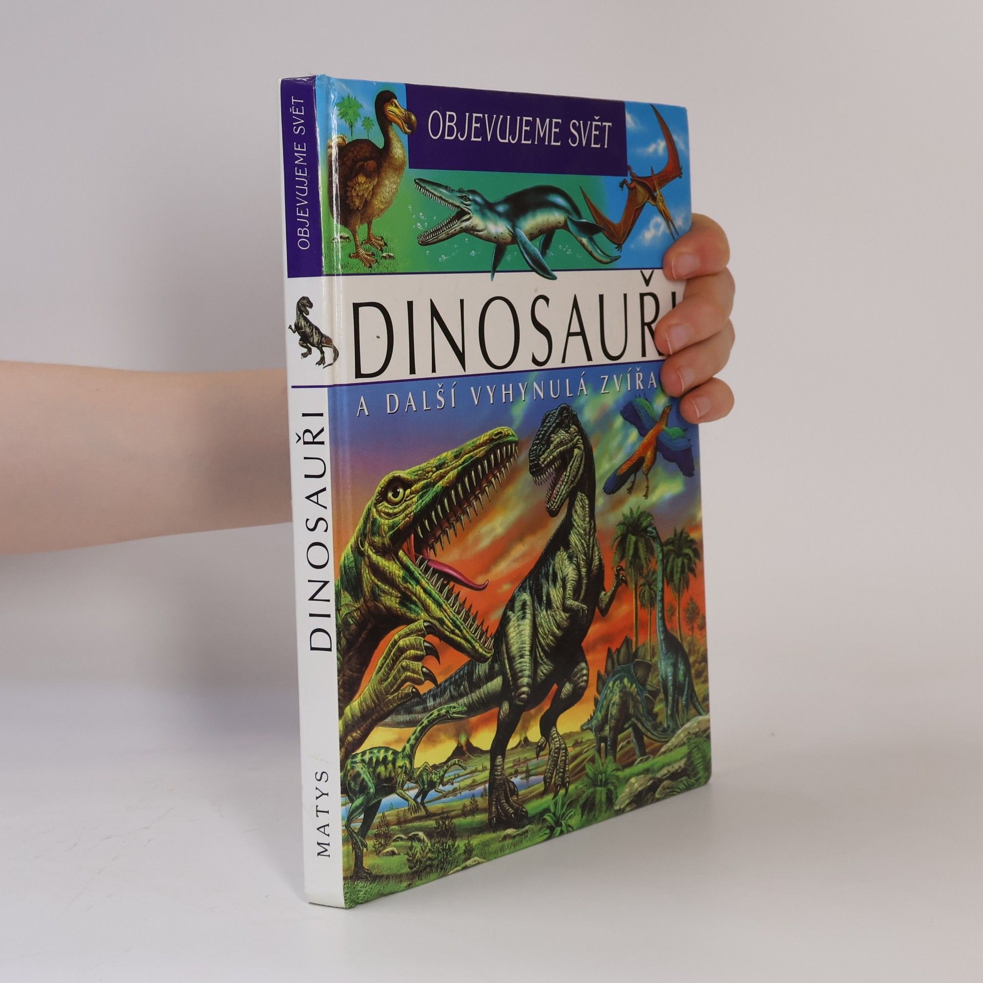 Laure Cambournac Dinosauři a další vyhynulá zvířata
