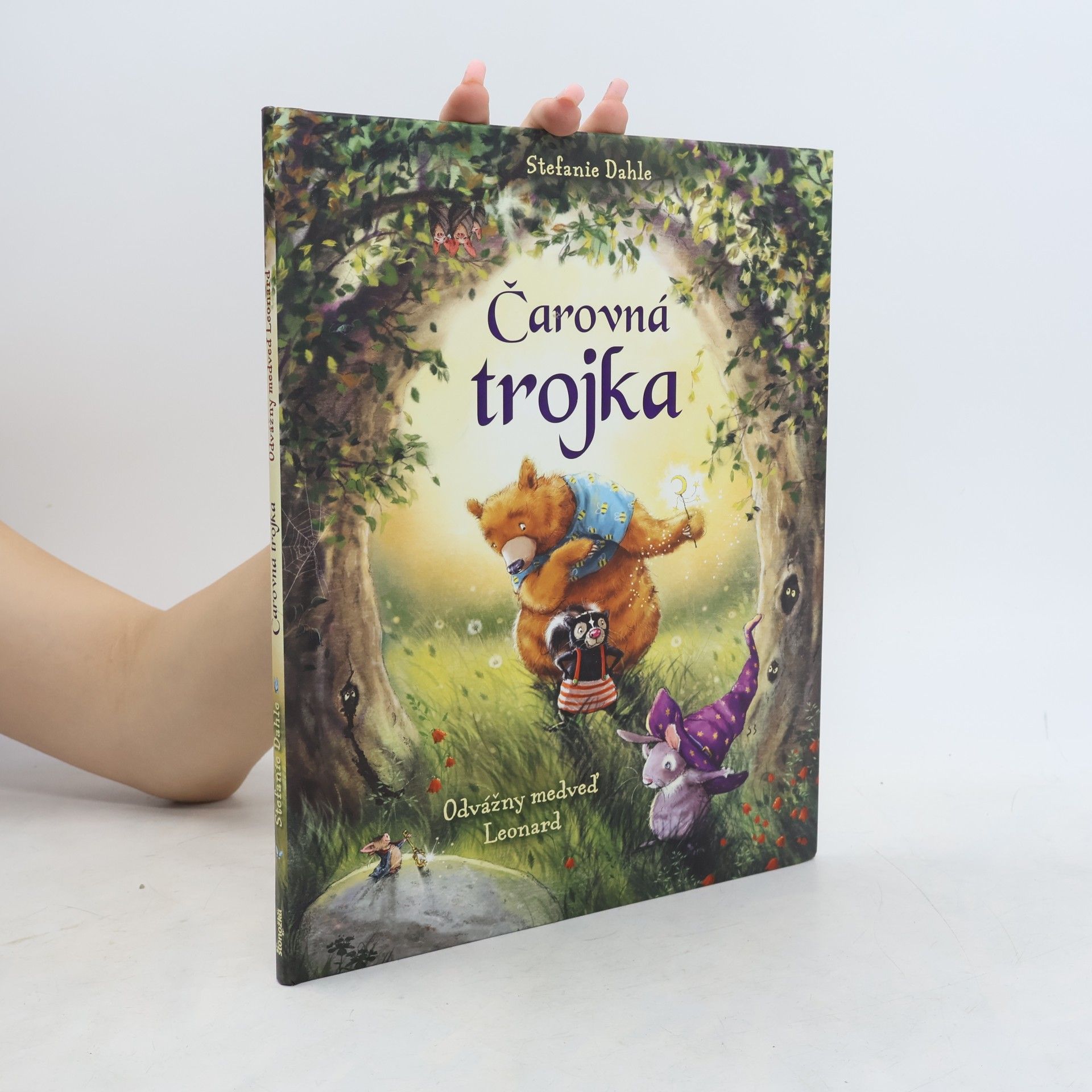 Čarovná trojka: Odvážny medveď Leonard