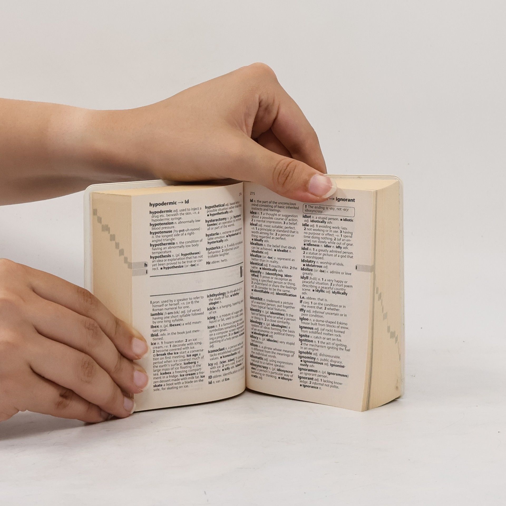 Catherine Soanes Oxford English mini dictionary