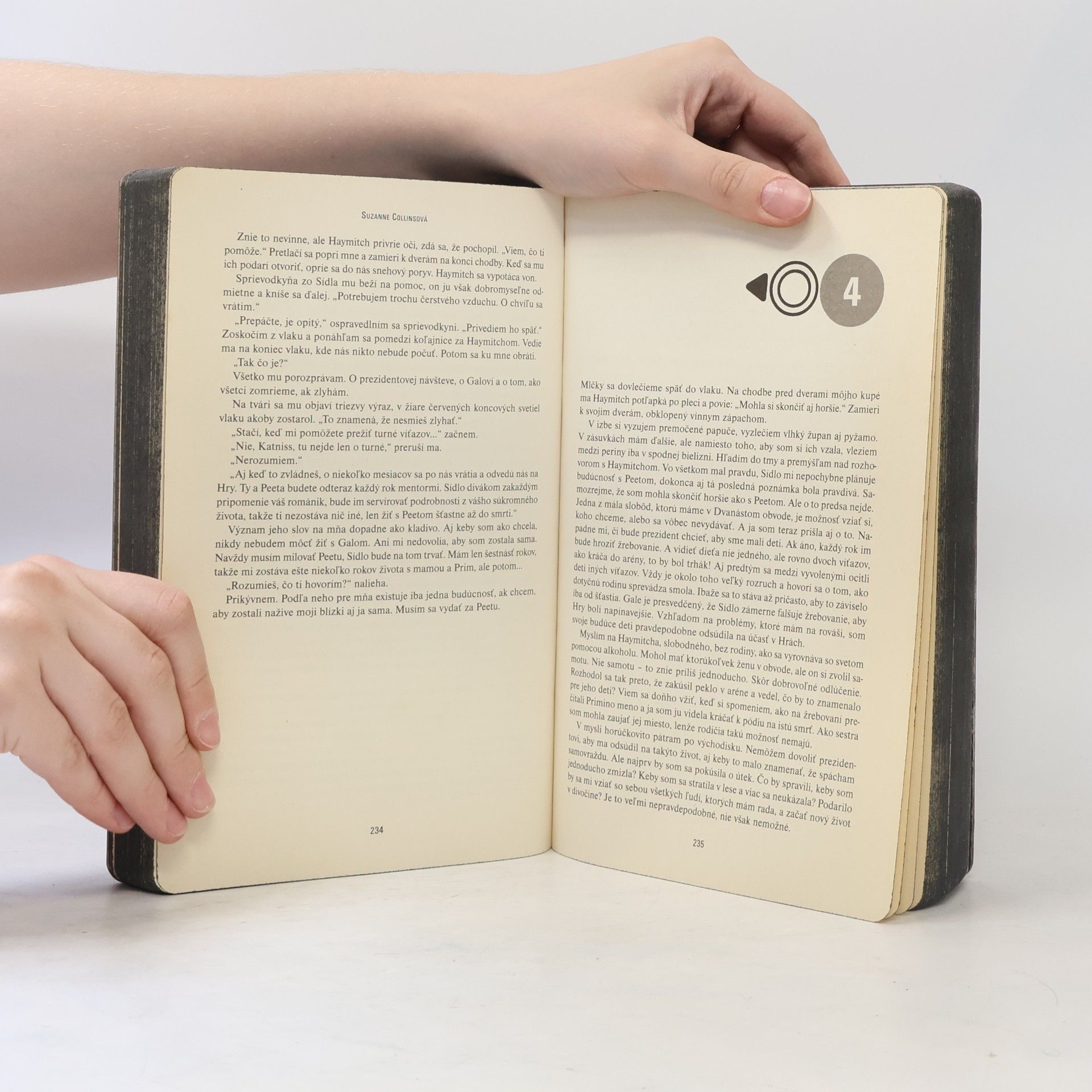 Suzanne Collins Hry o život Skúška ohňom