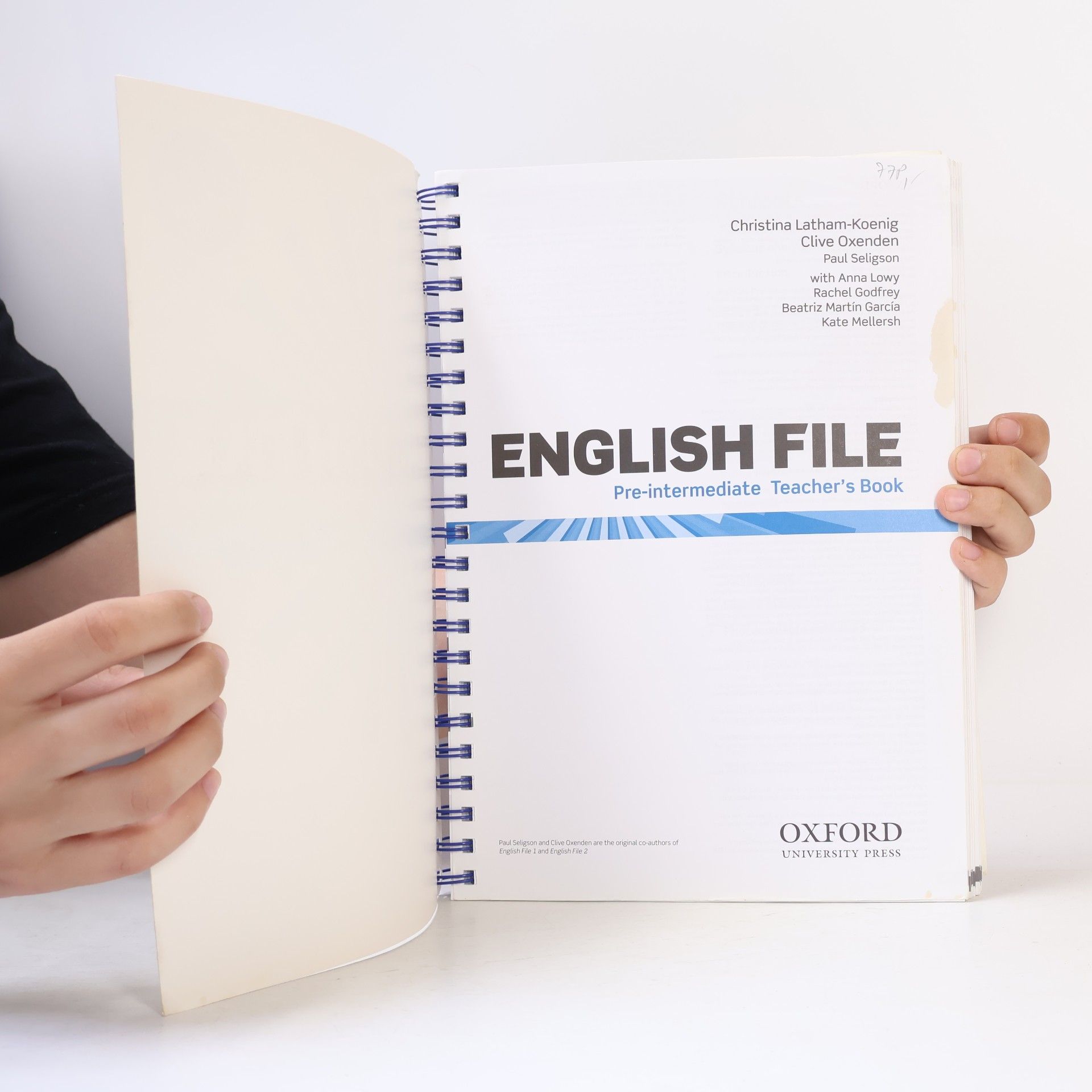 Clive Oxeden English File Pre-intermediate Teacher´s Book with Test and Assessment CD-ROM (3rd)
