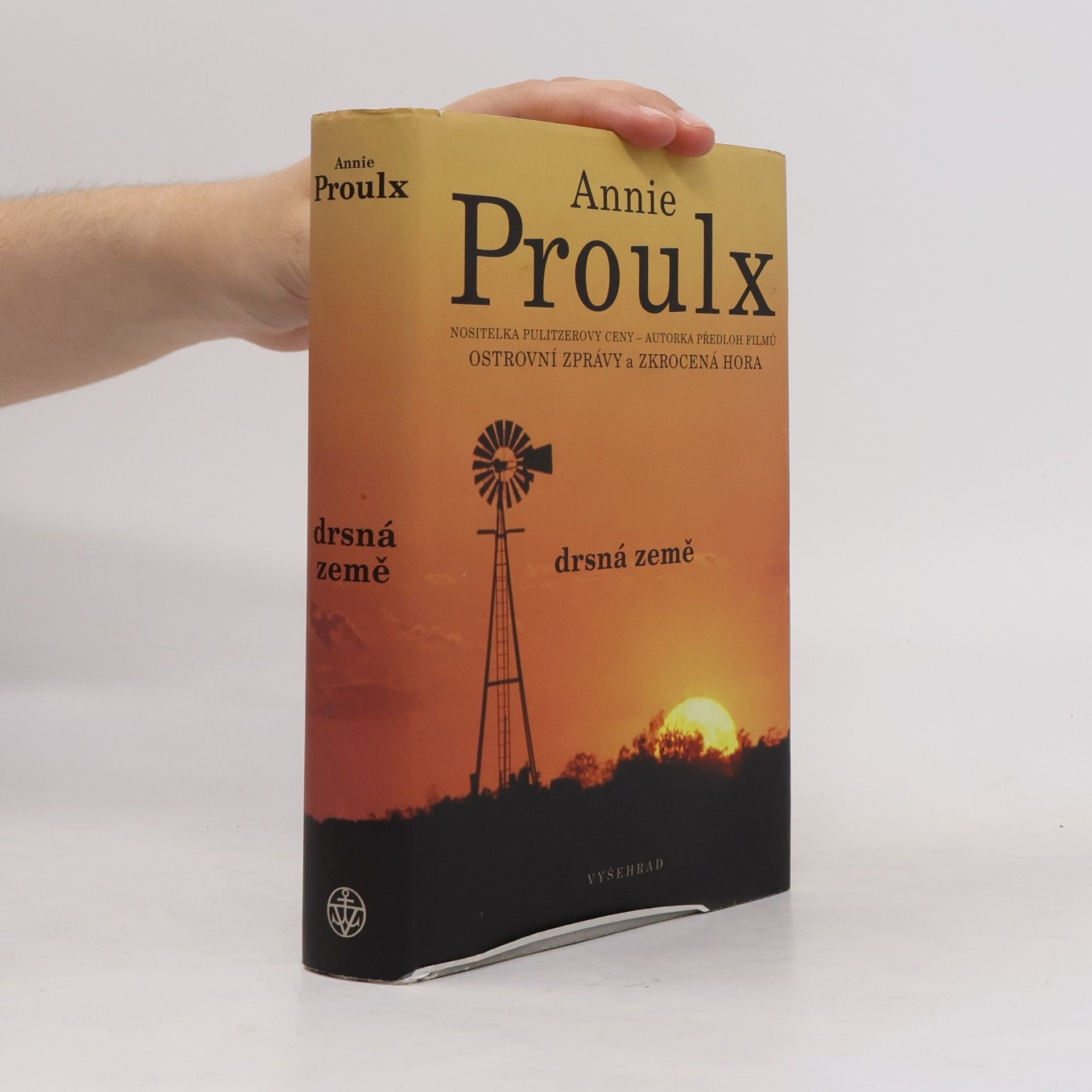 Annie Proulx Drsná země