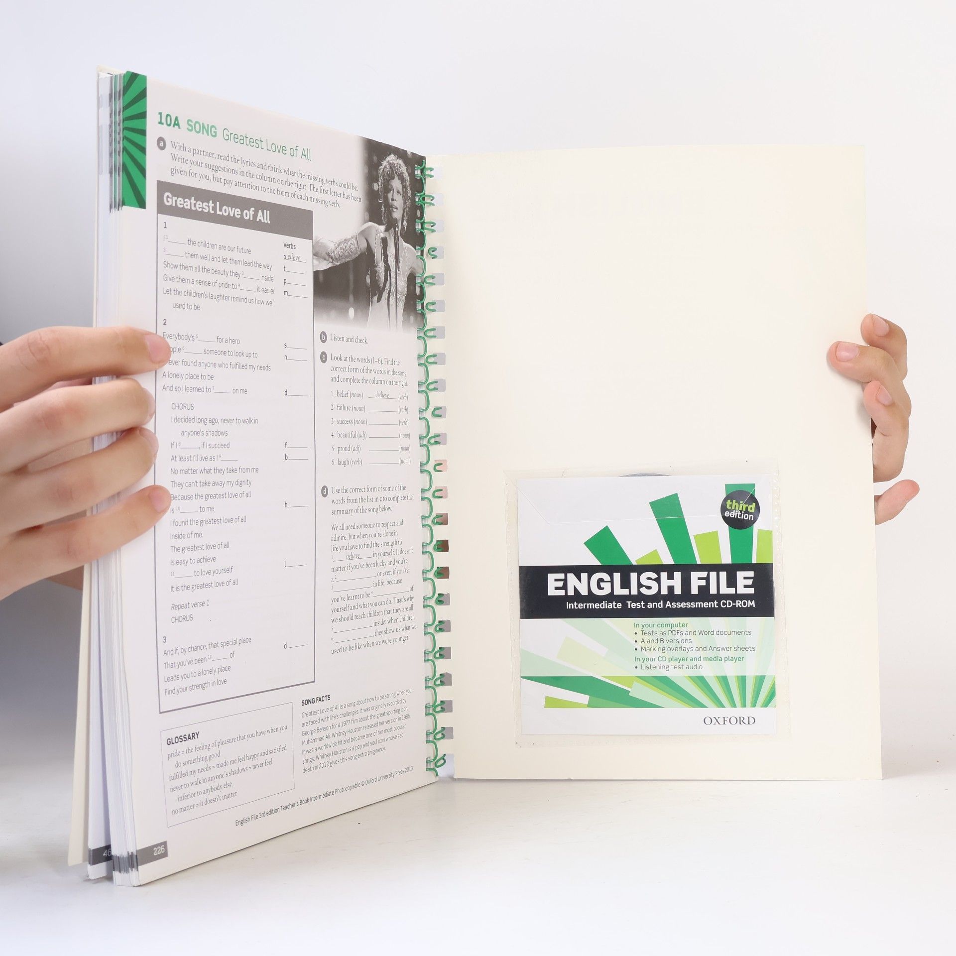 Clive Oxenden English file. Intermediate. Teacher's book
