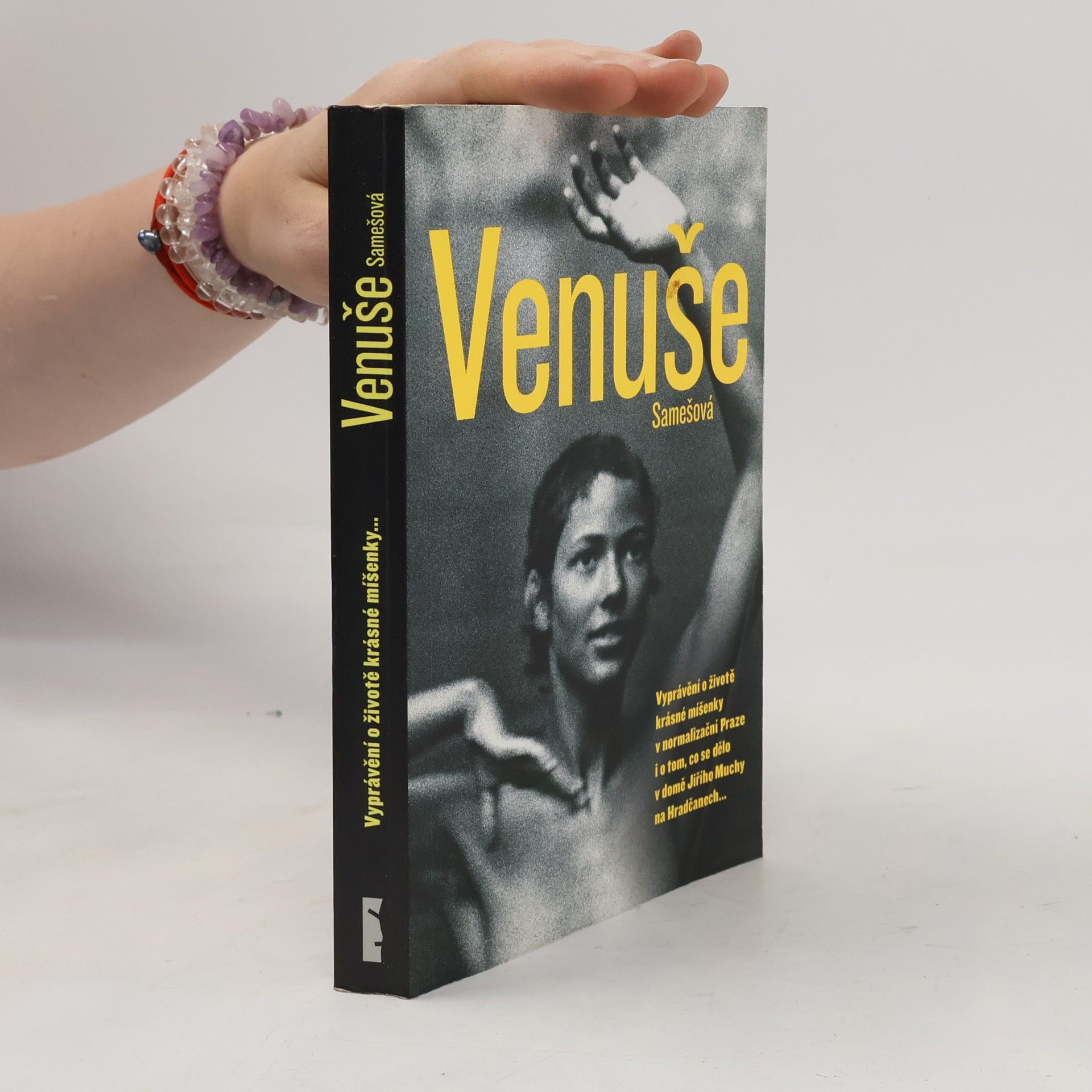Venuše Samešová Venuše Samešová Venuše Vyprávění o životě krásné míšenky...