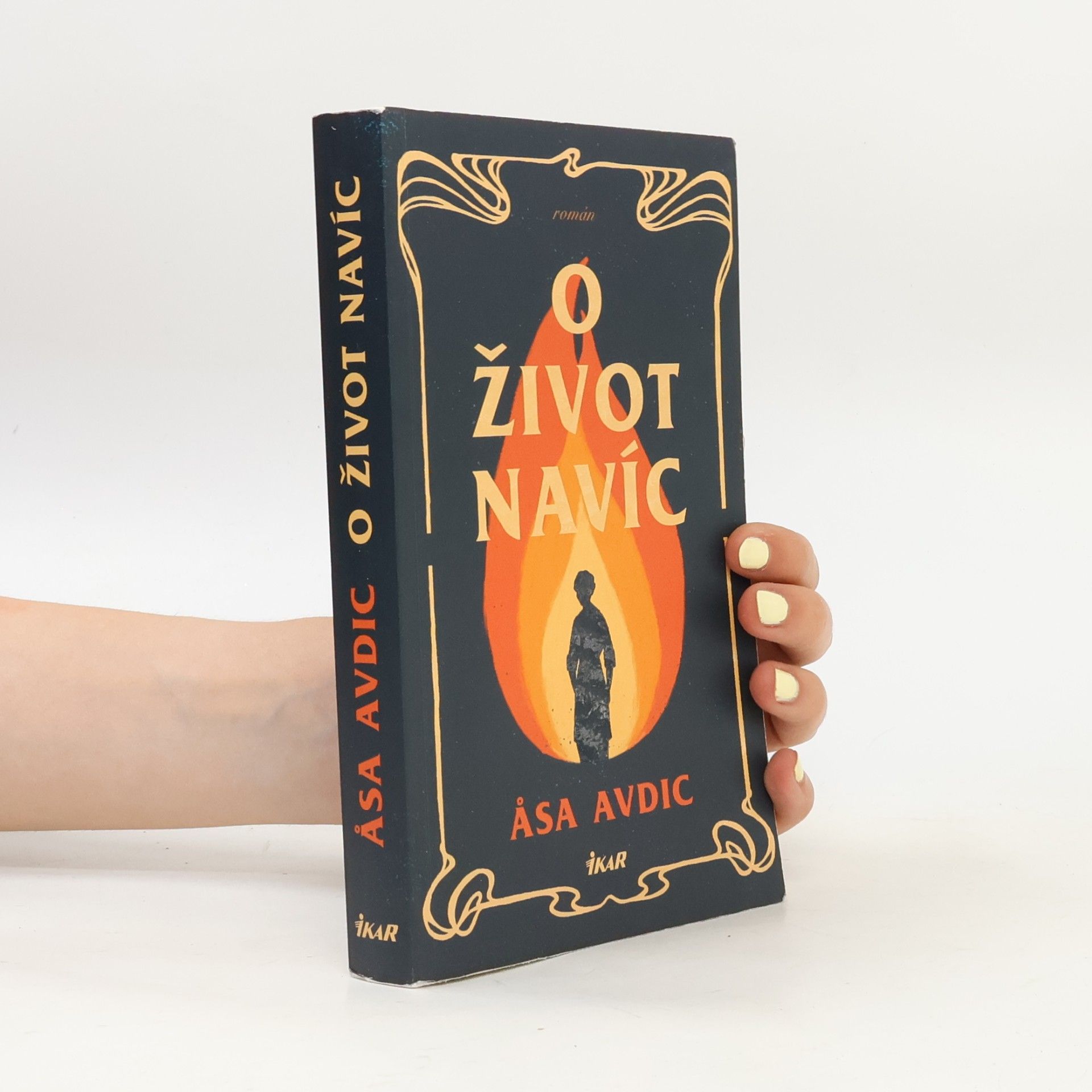 A. sa Avdic O život navíc