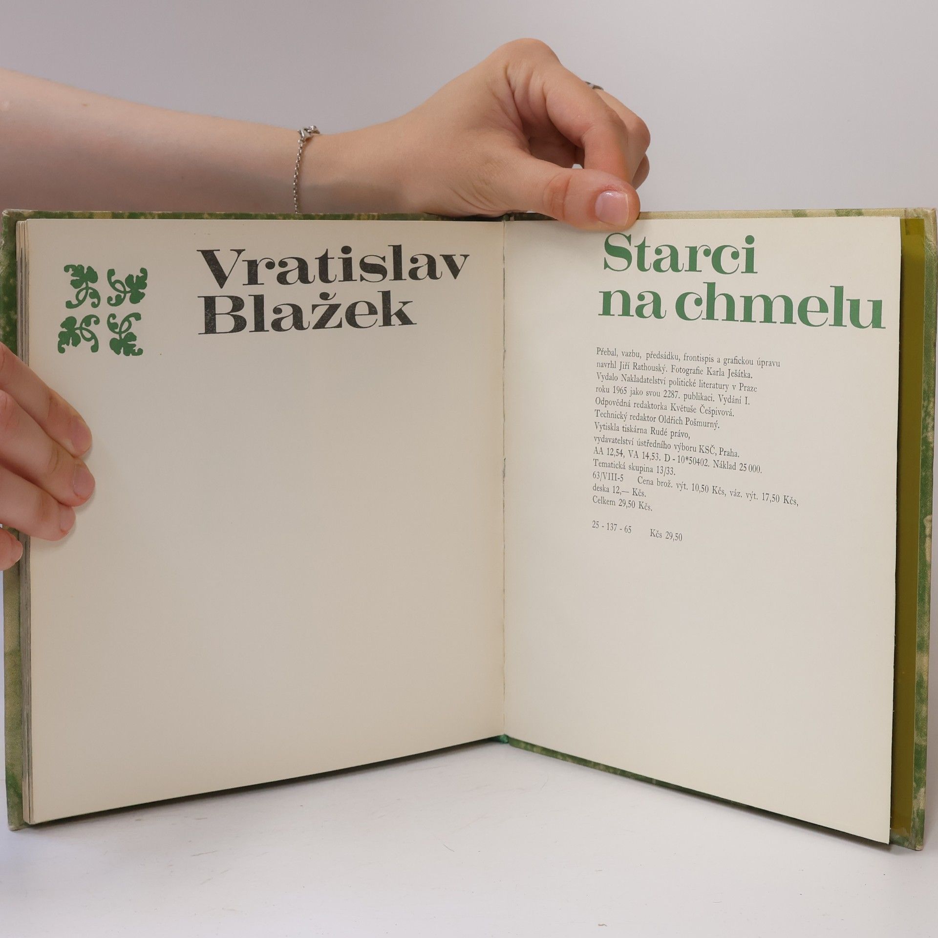 Vratislav Blažek Starci na chmelu