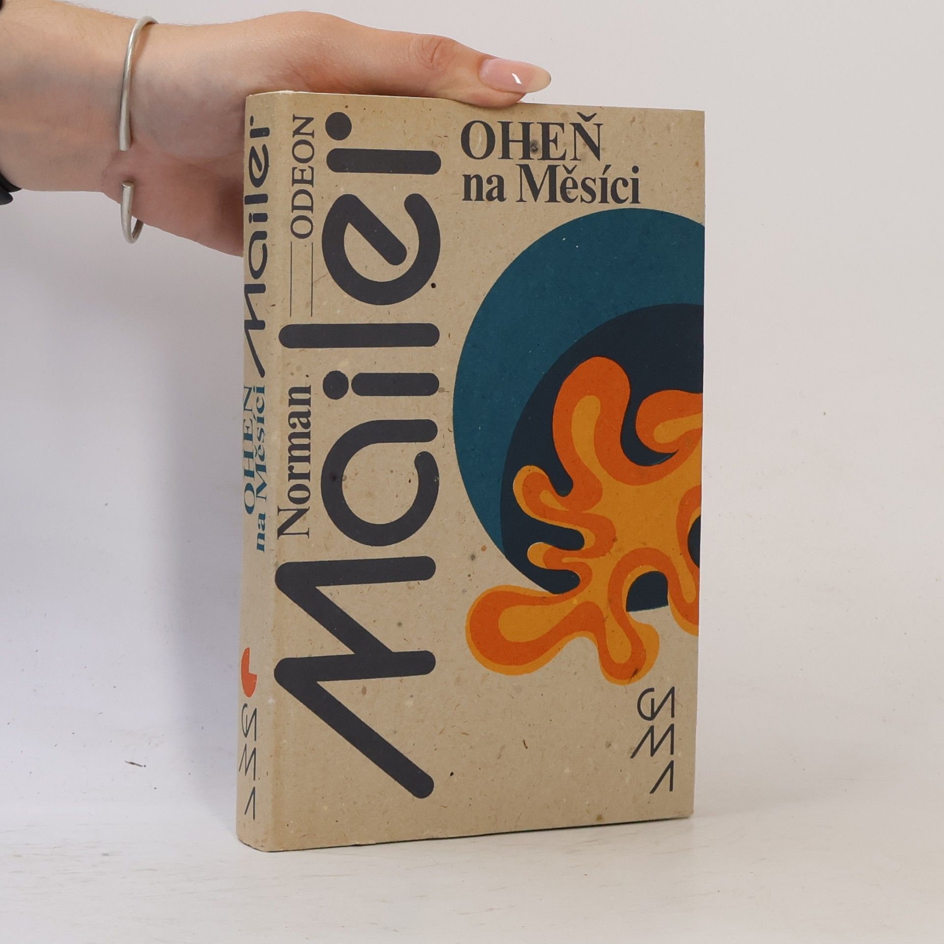 Norman Mailer Oheň na měsíci