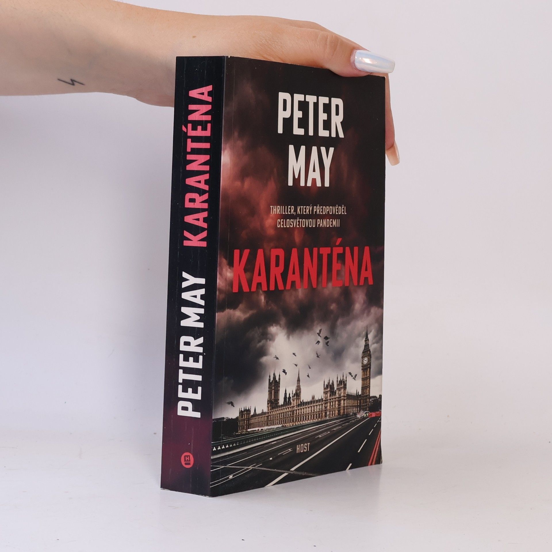 Peter May Karanténa