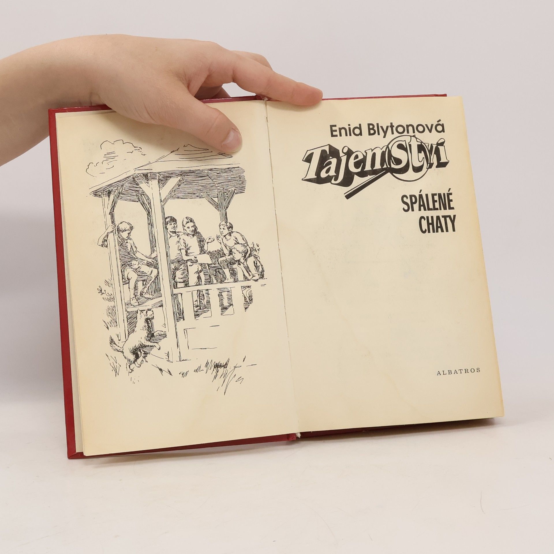 Enid Blyton Tajemství spálené chaty