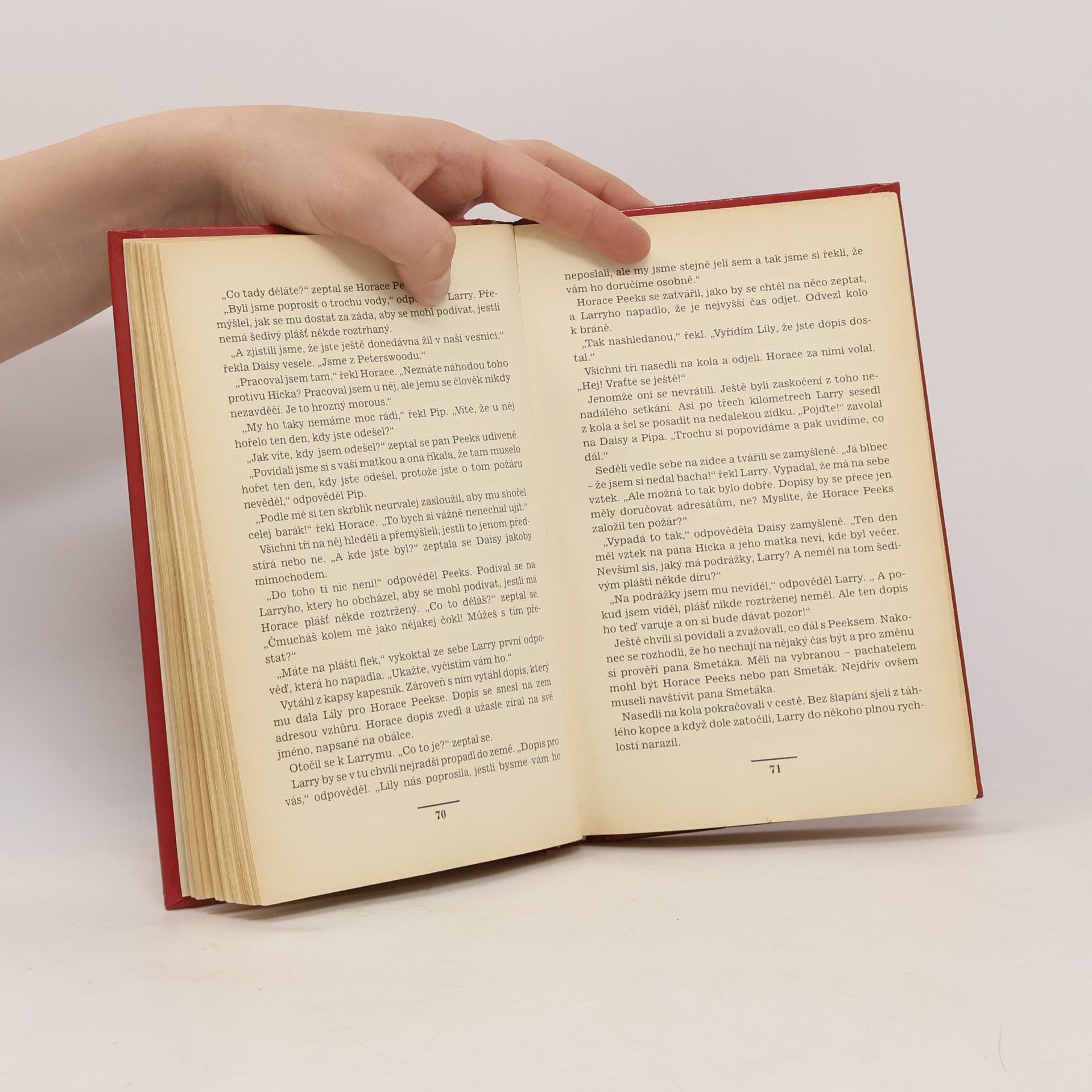 Enid Blyton Tajemství spálené chaty
