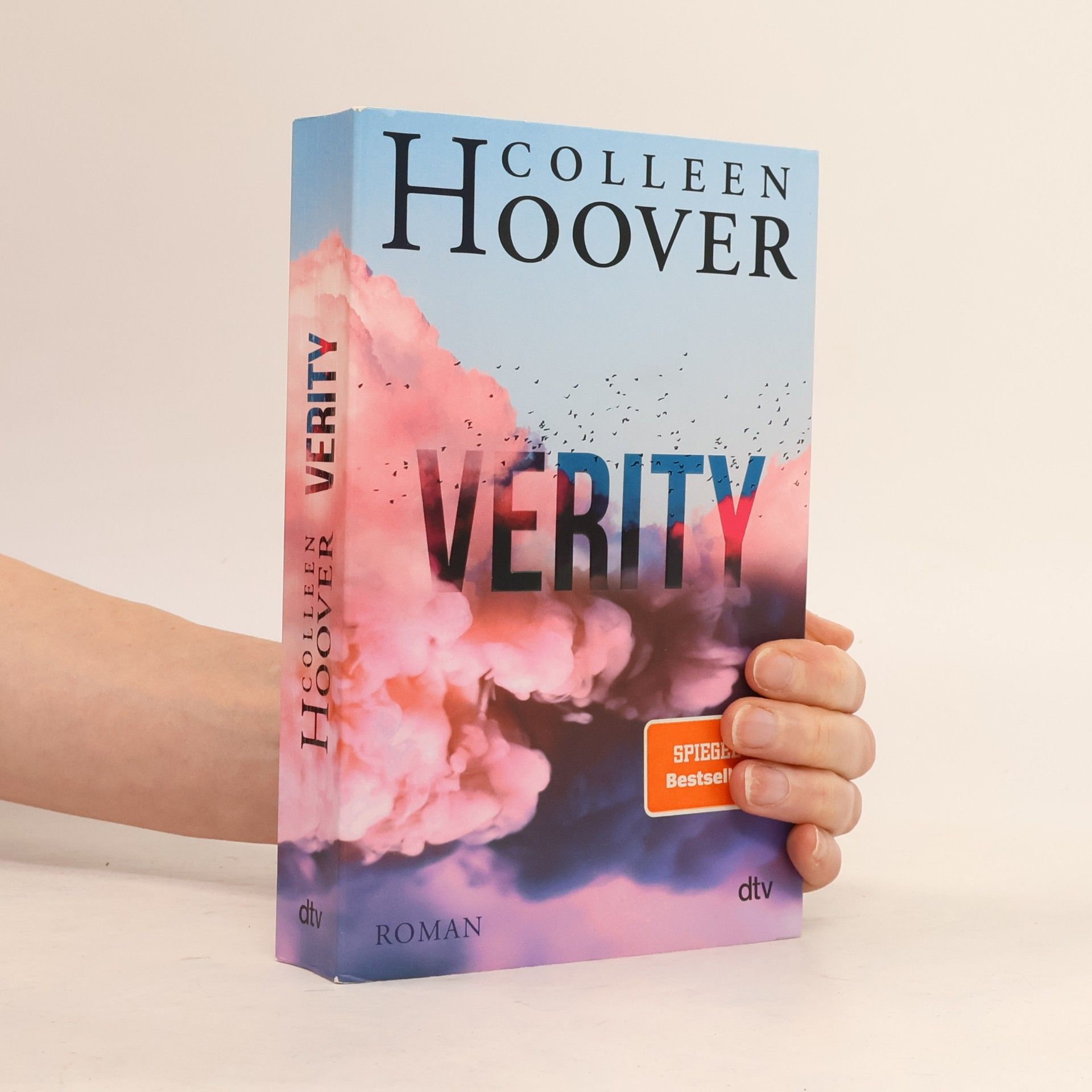Colleen Hoover Verity