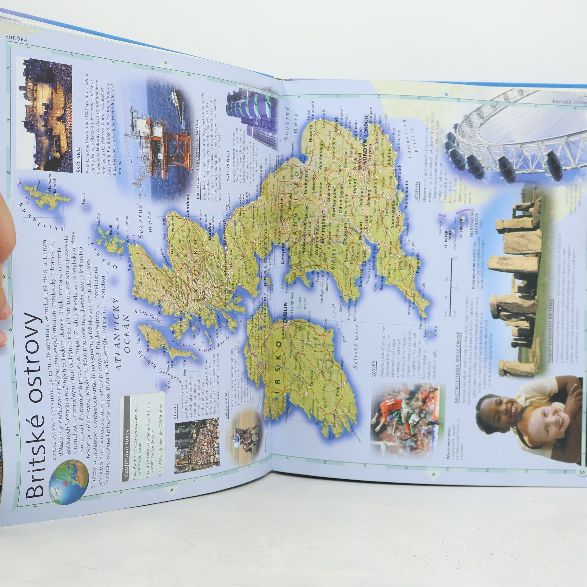 Kolektiv autorů Nový školský atlas