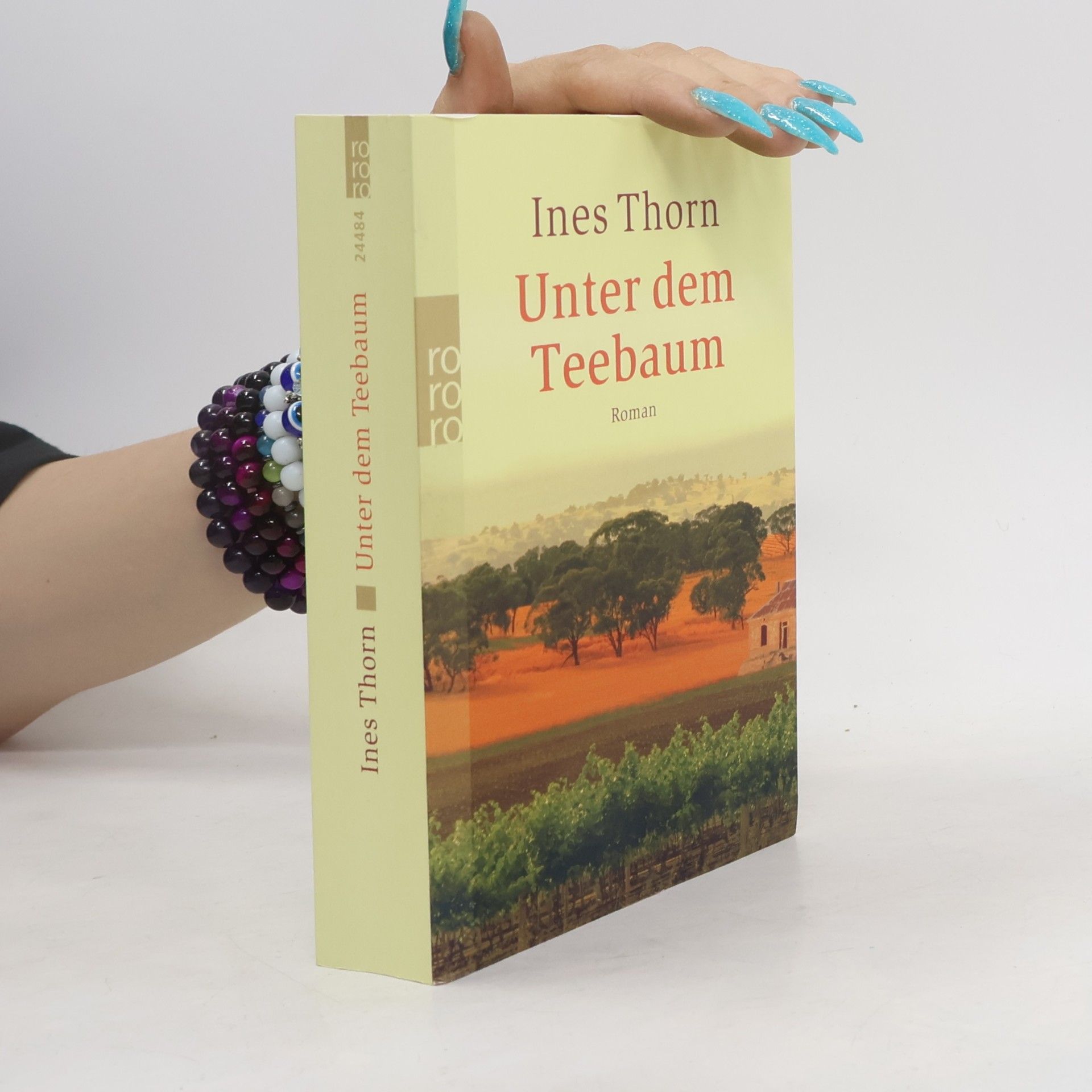Ines Thorn Unter dem Teebaum
