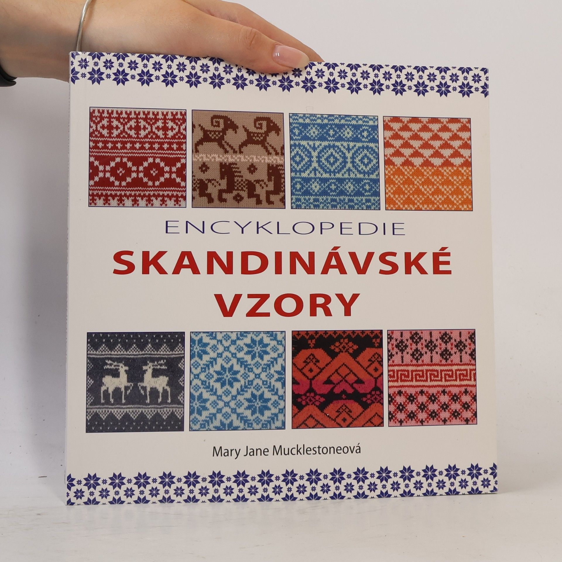 Mary Jane Mucklestone Encyklopedie skandinávské vzory