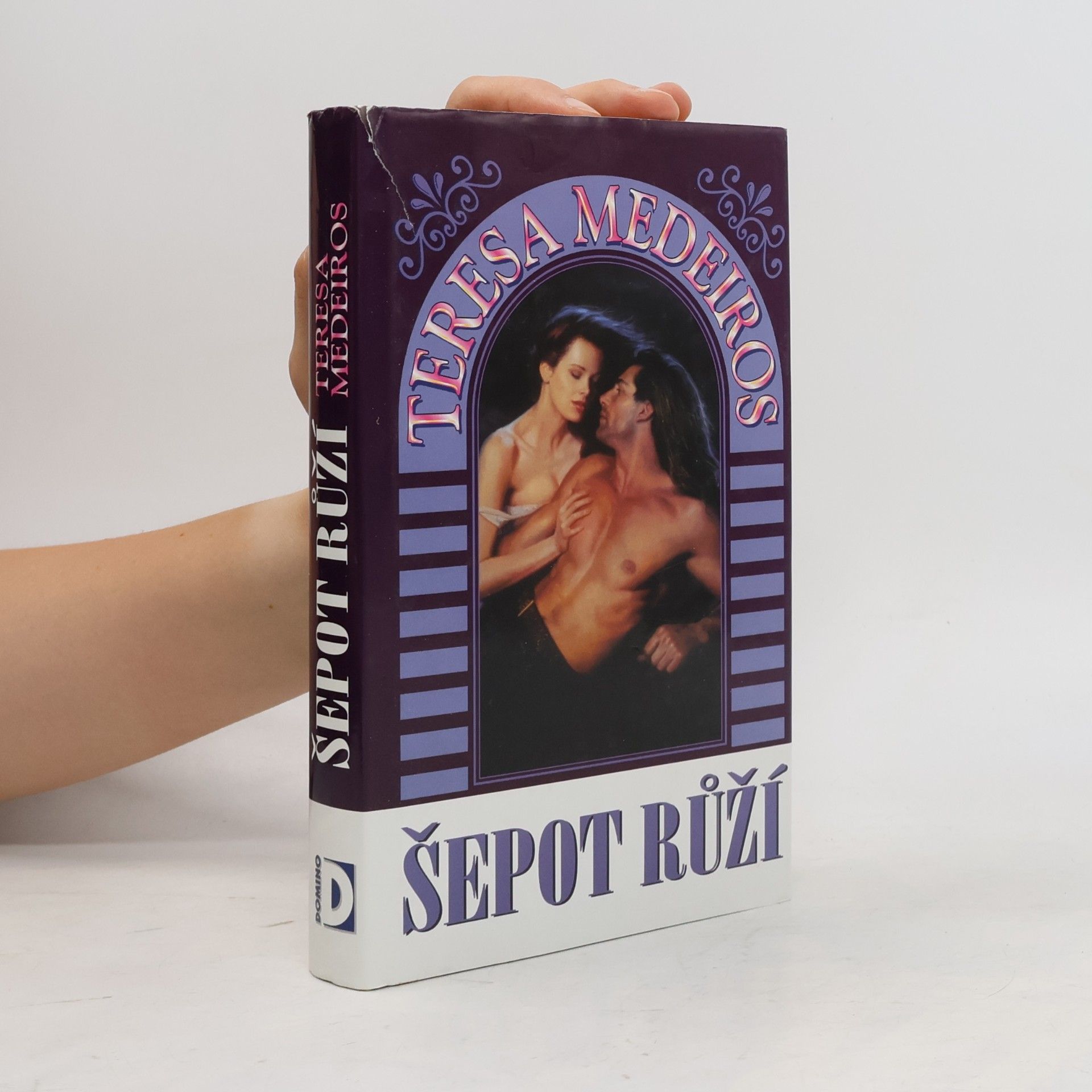 Medeiros Teresa Šepot růží