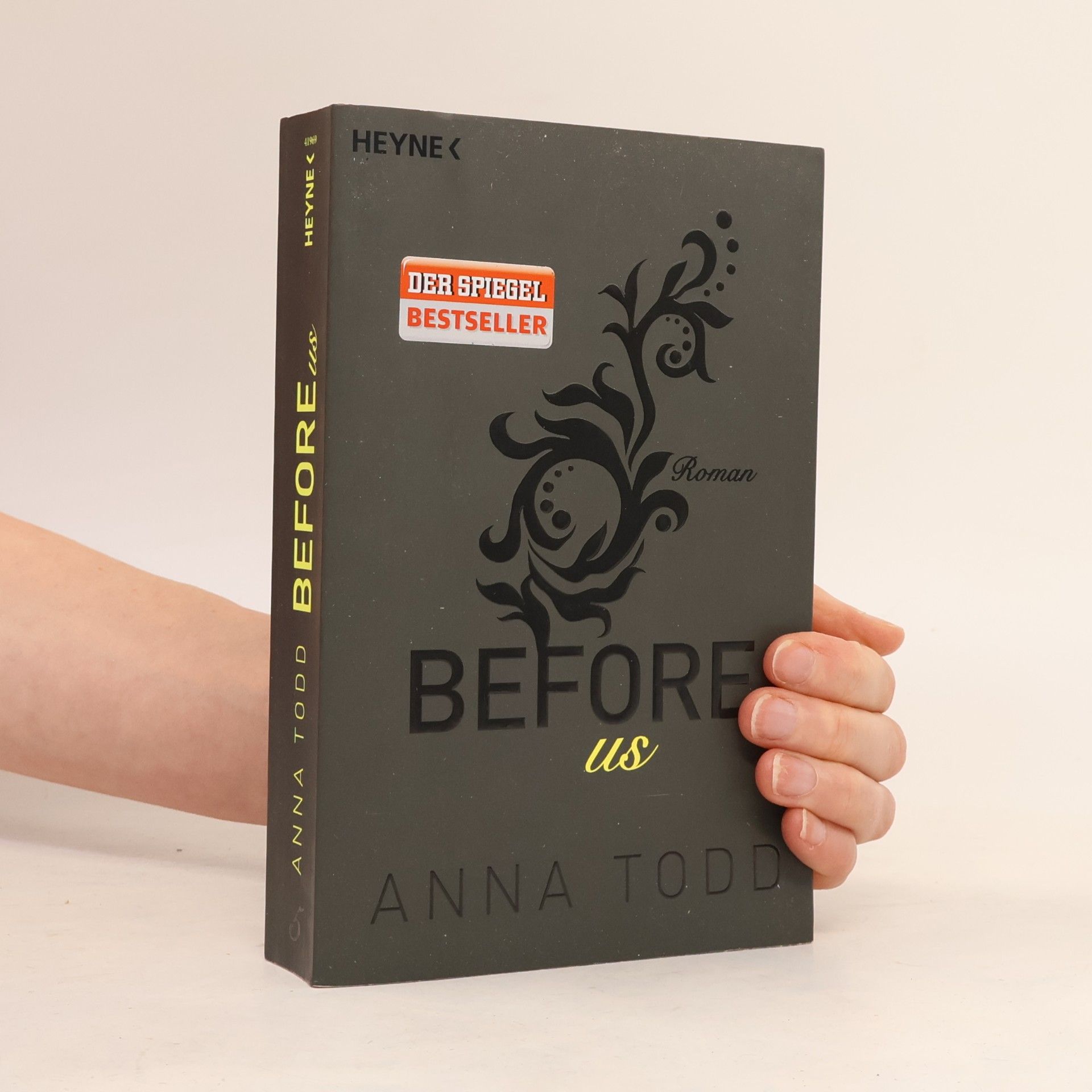 Anna Todd After 5. Before Us