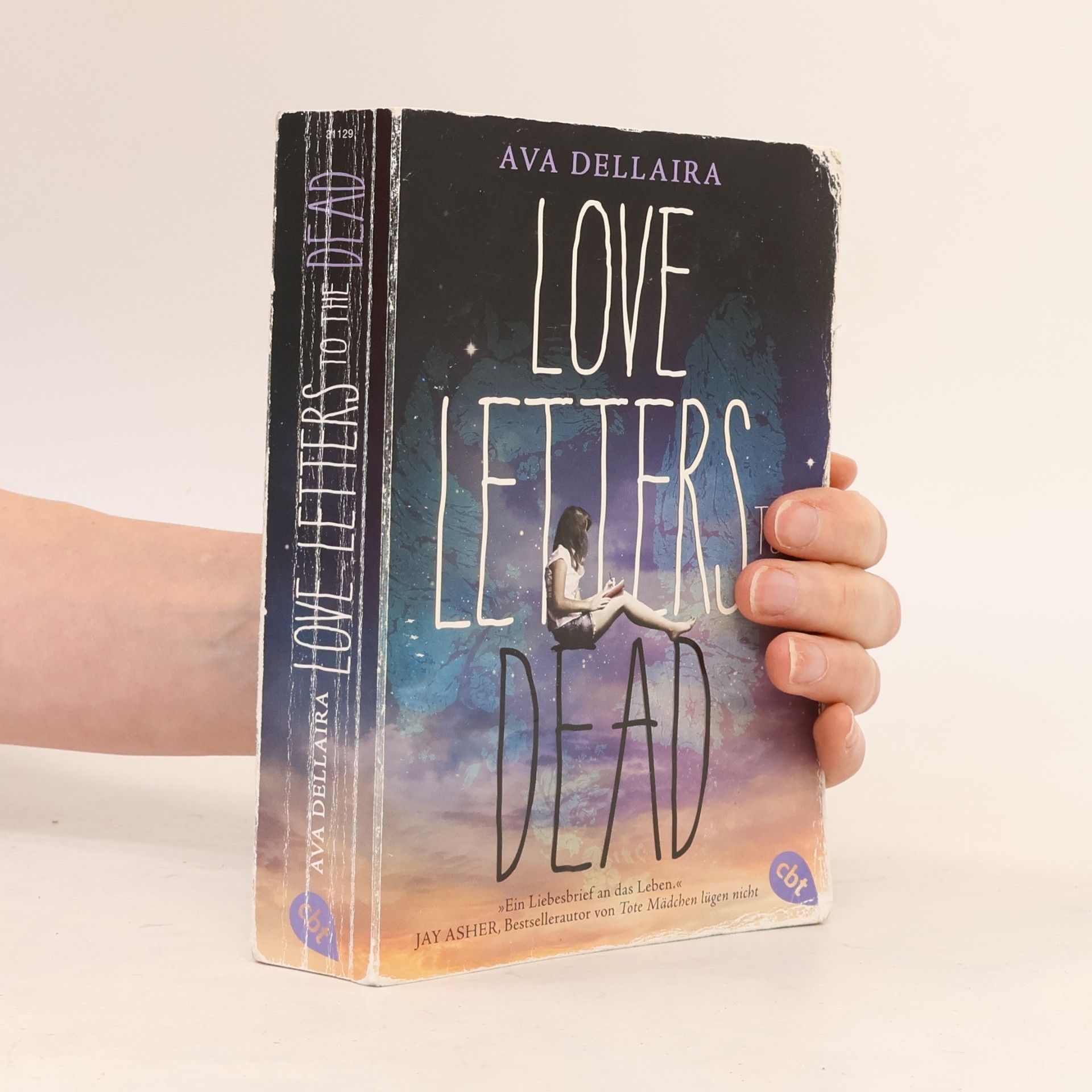 Ava Dellaira Love letters to the dead