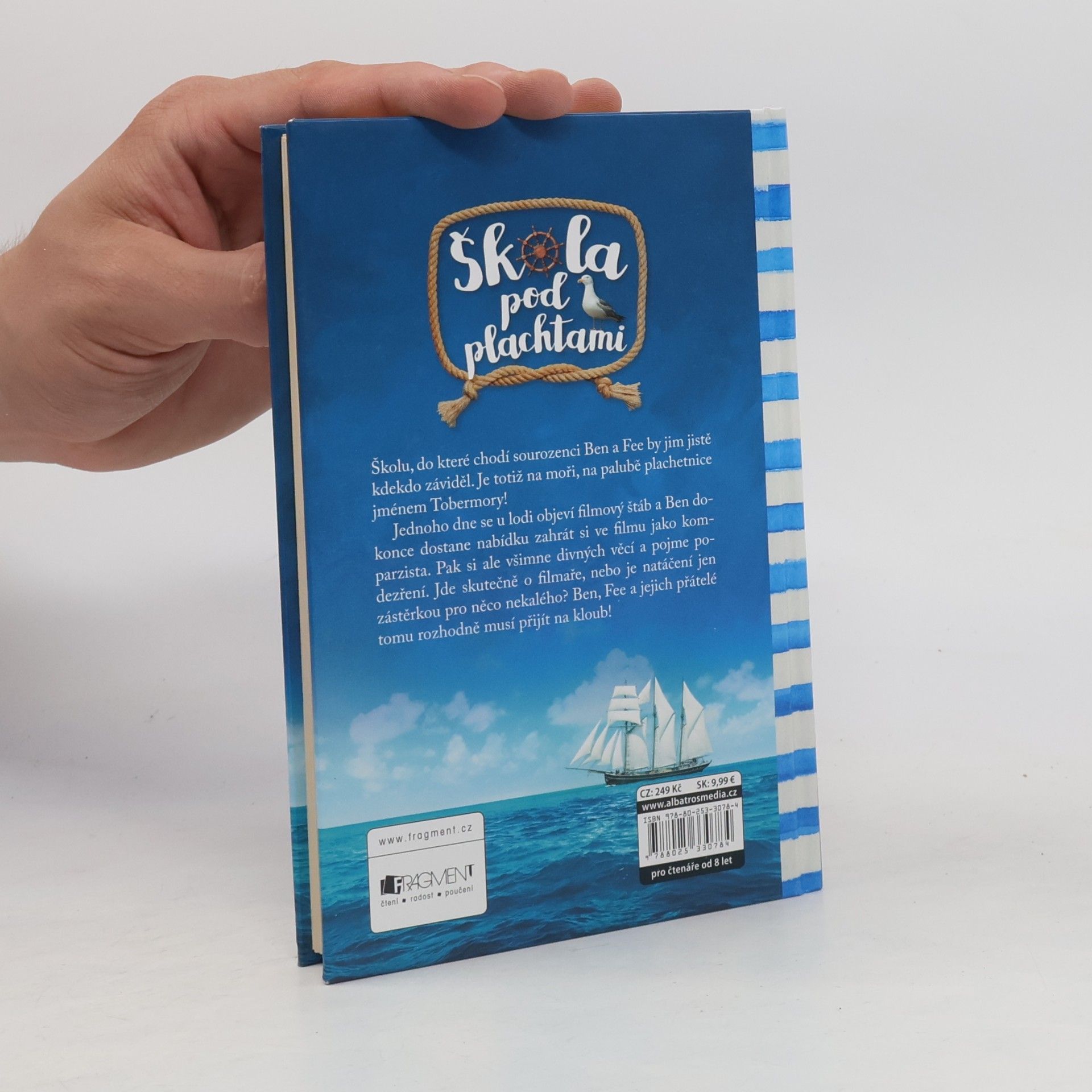 Alexander McCall Smith Škola pod plachtami