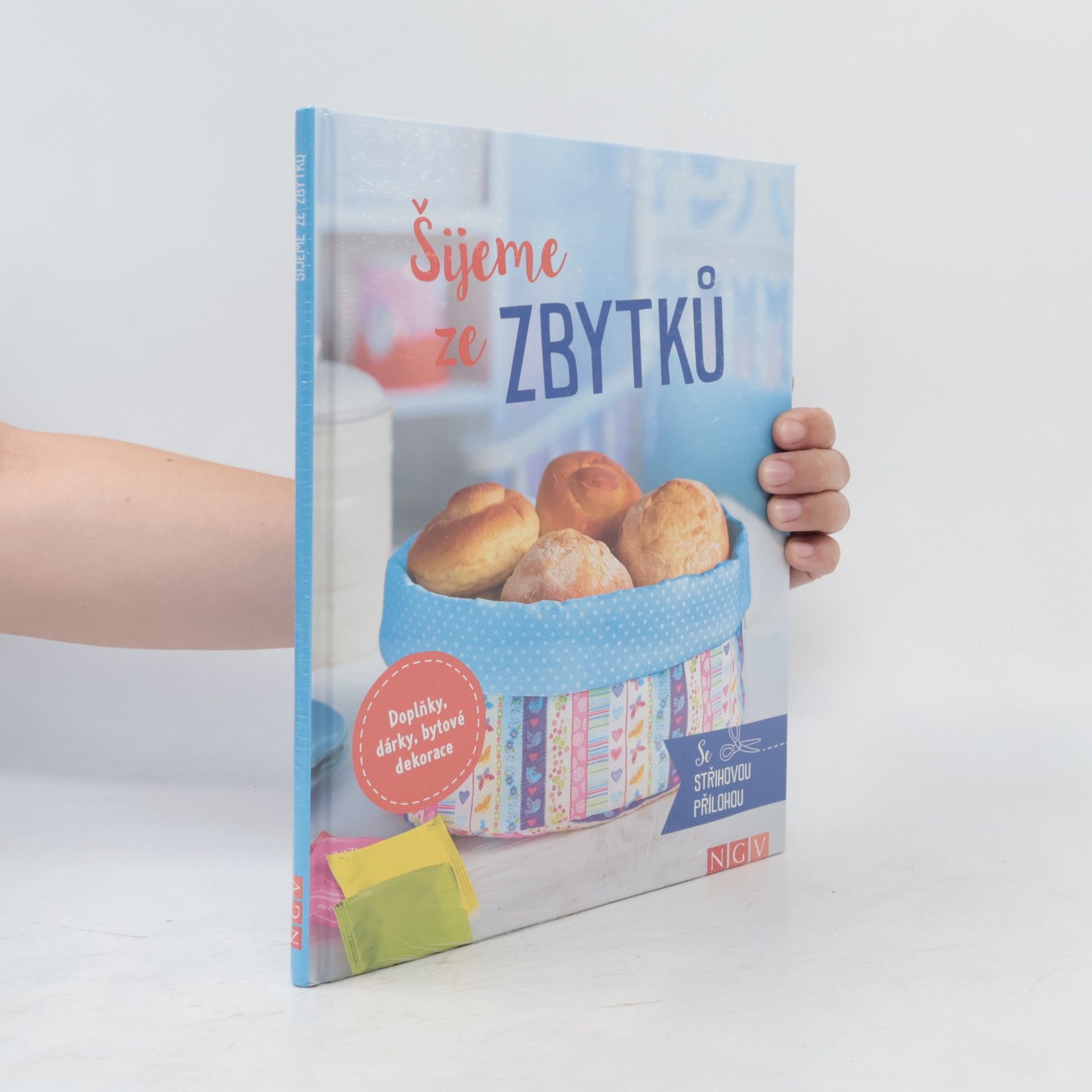 Autorenkollektiv Šijeme ze zbytků