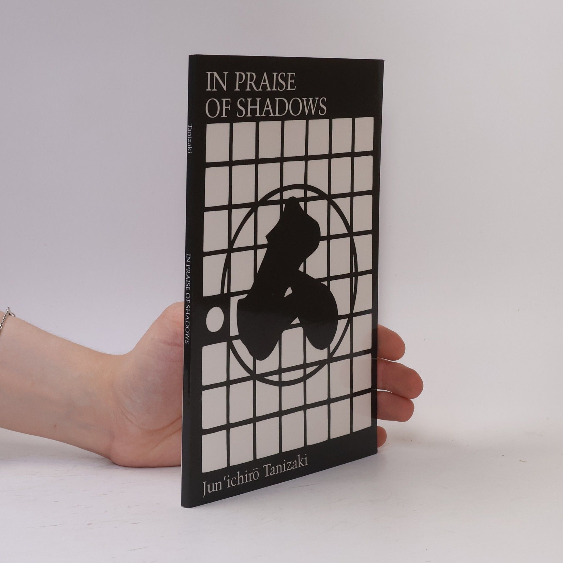 Tanizaki Jun’ichirō In Praise of Shadows