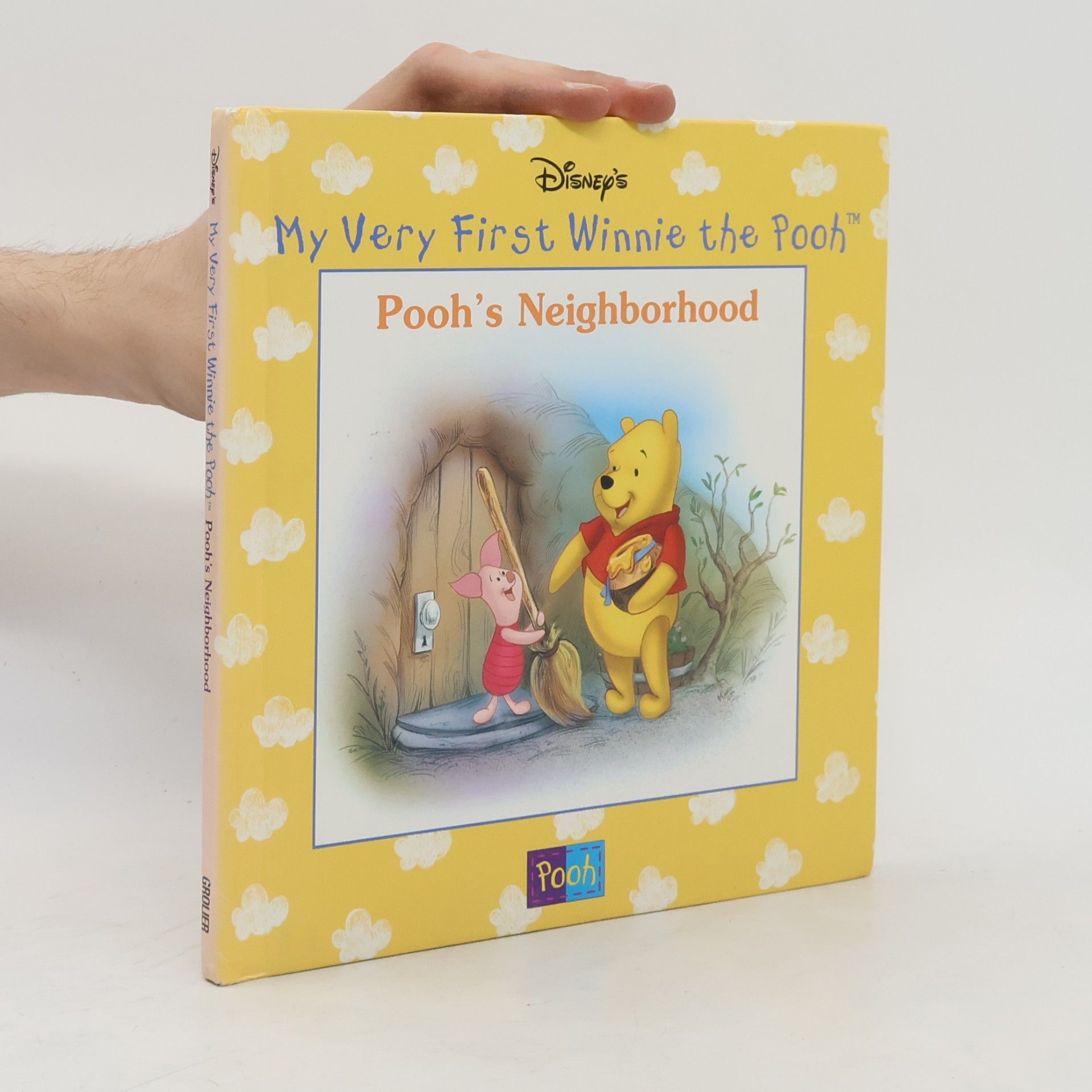 My Very First Winnie the Pooh: Pooh's Neighborhood