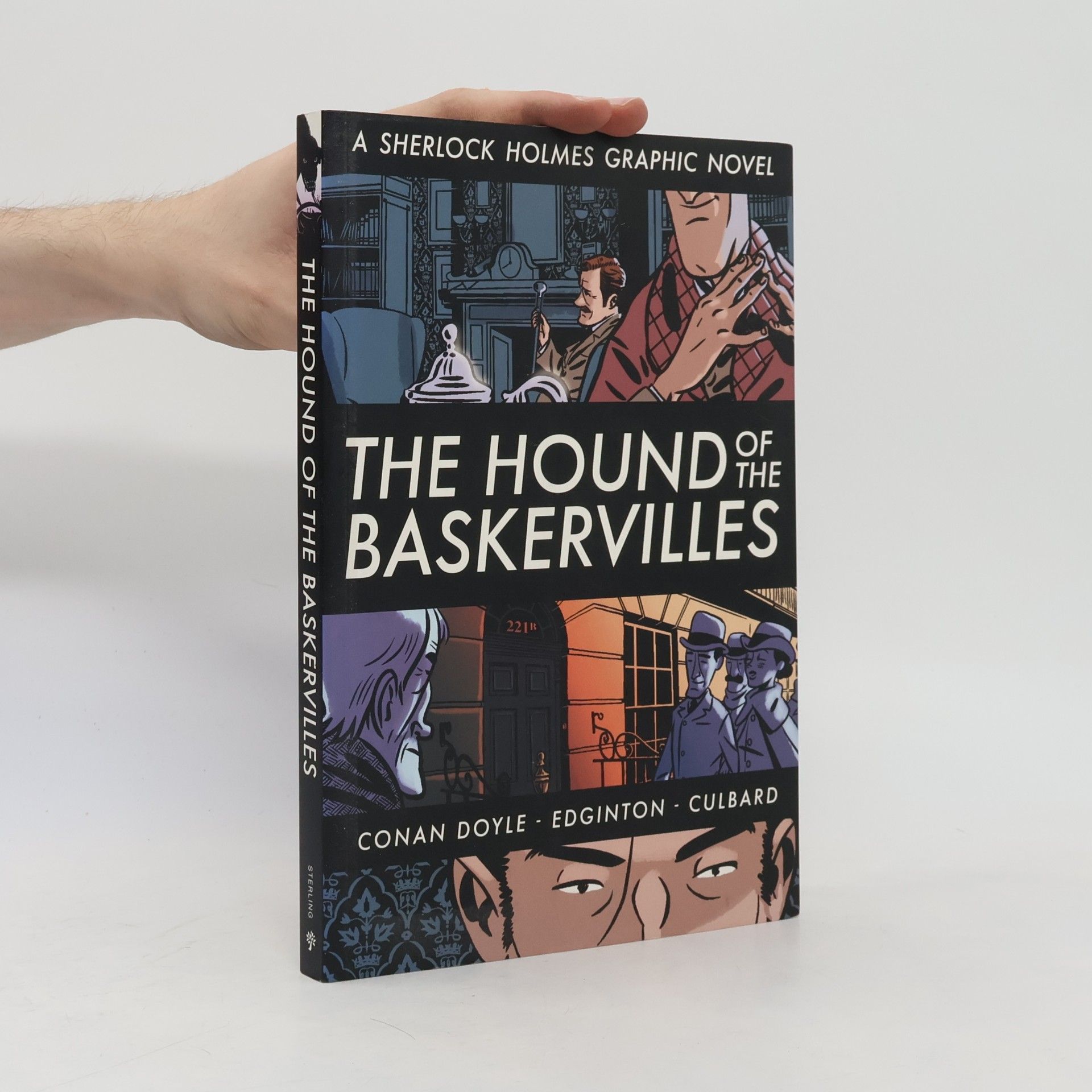 The Hound of the Baskervilles: A Sherlock Holmes Graphic Novel