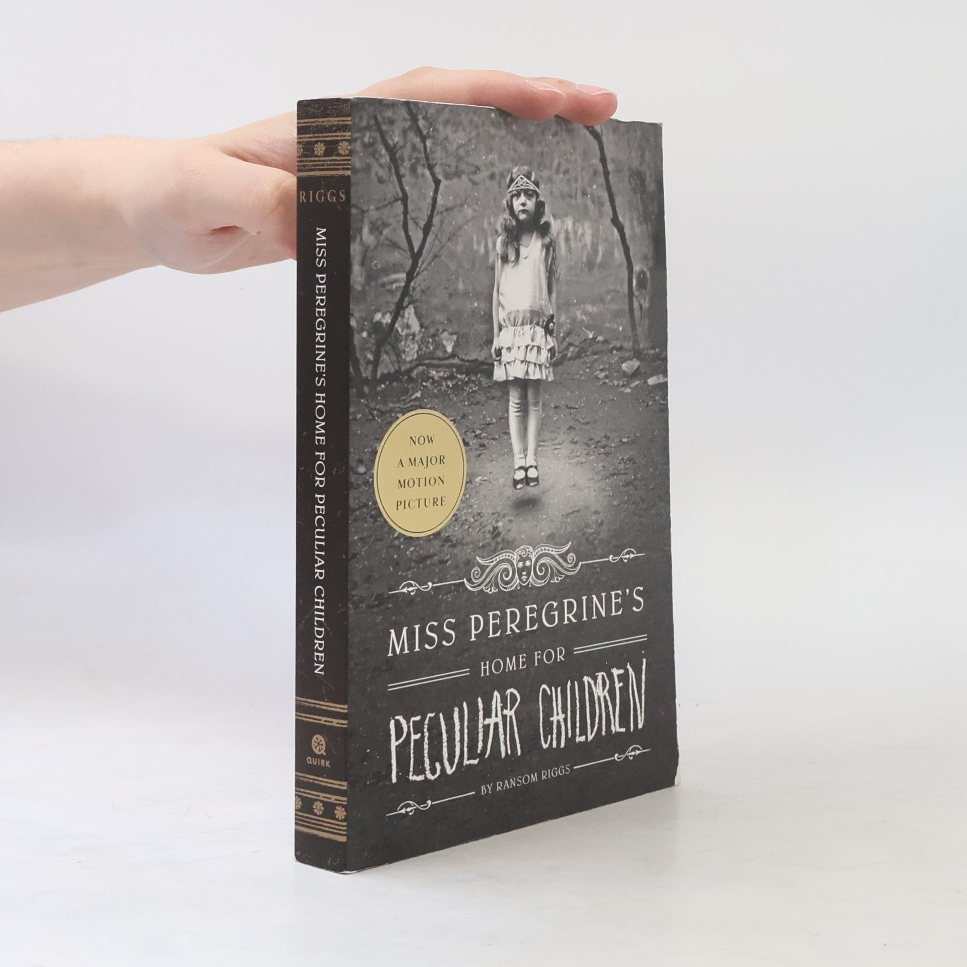Ransom Riggs Miss Peregrine's Home for Peculiar Children