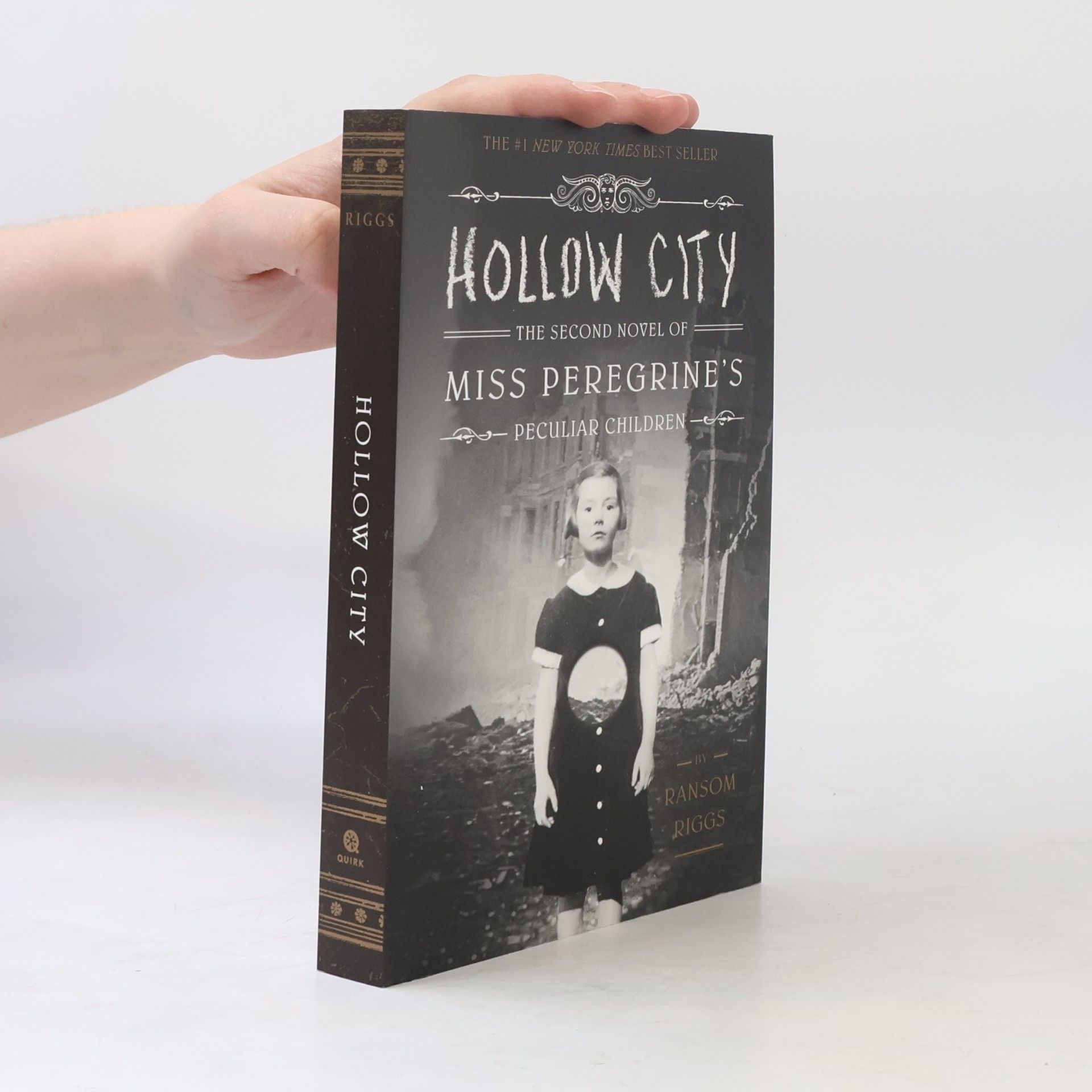 Ransom Riggs Hollow City